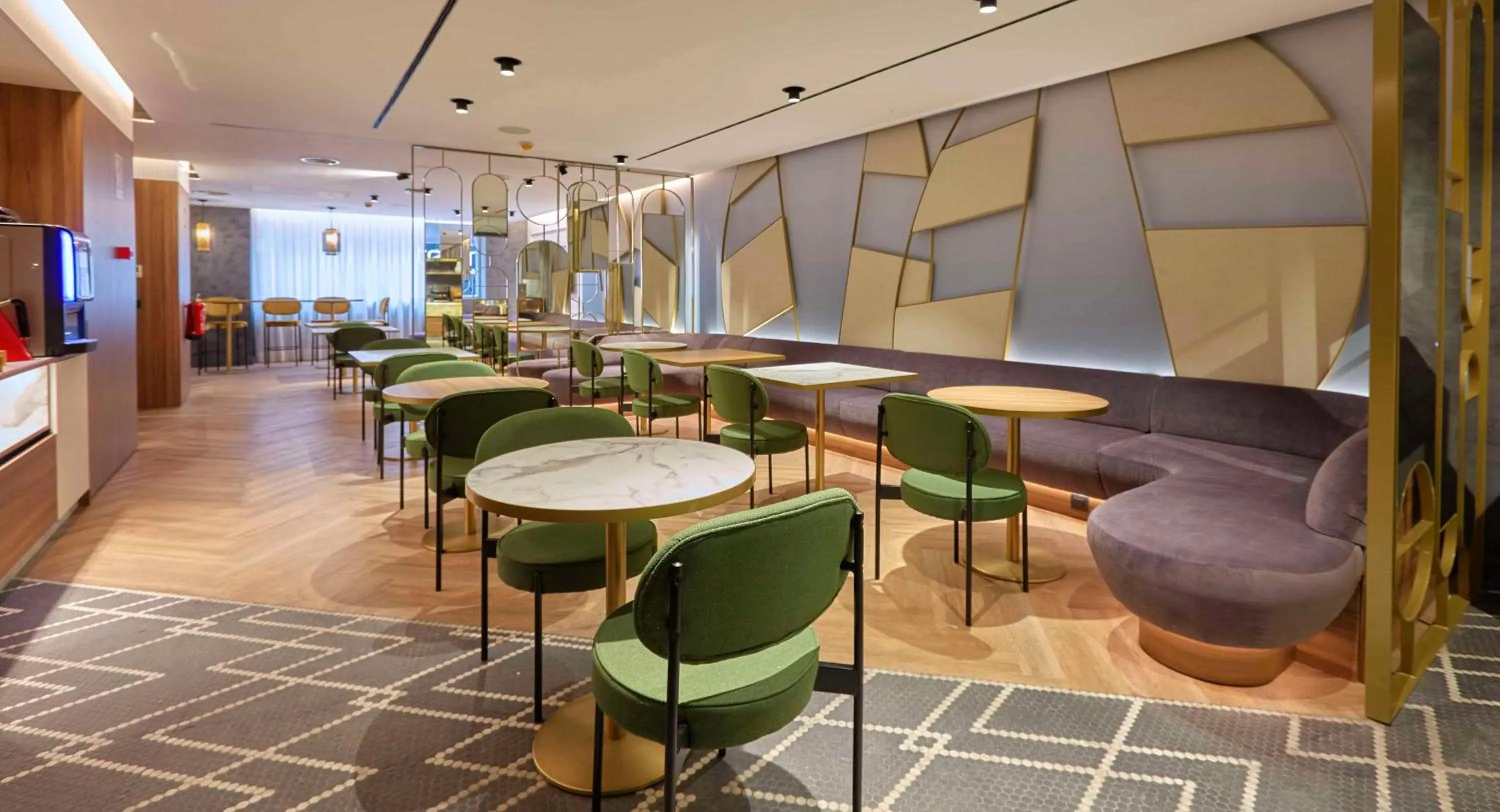 Restaurant/places to eat in Occidental Alicante