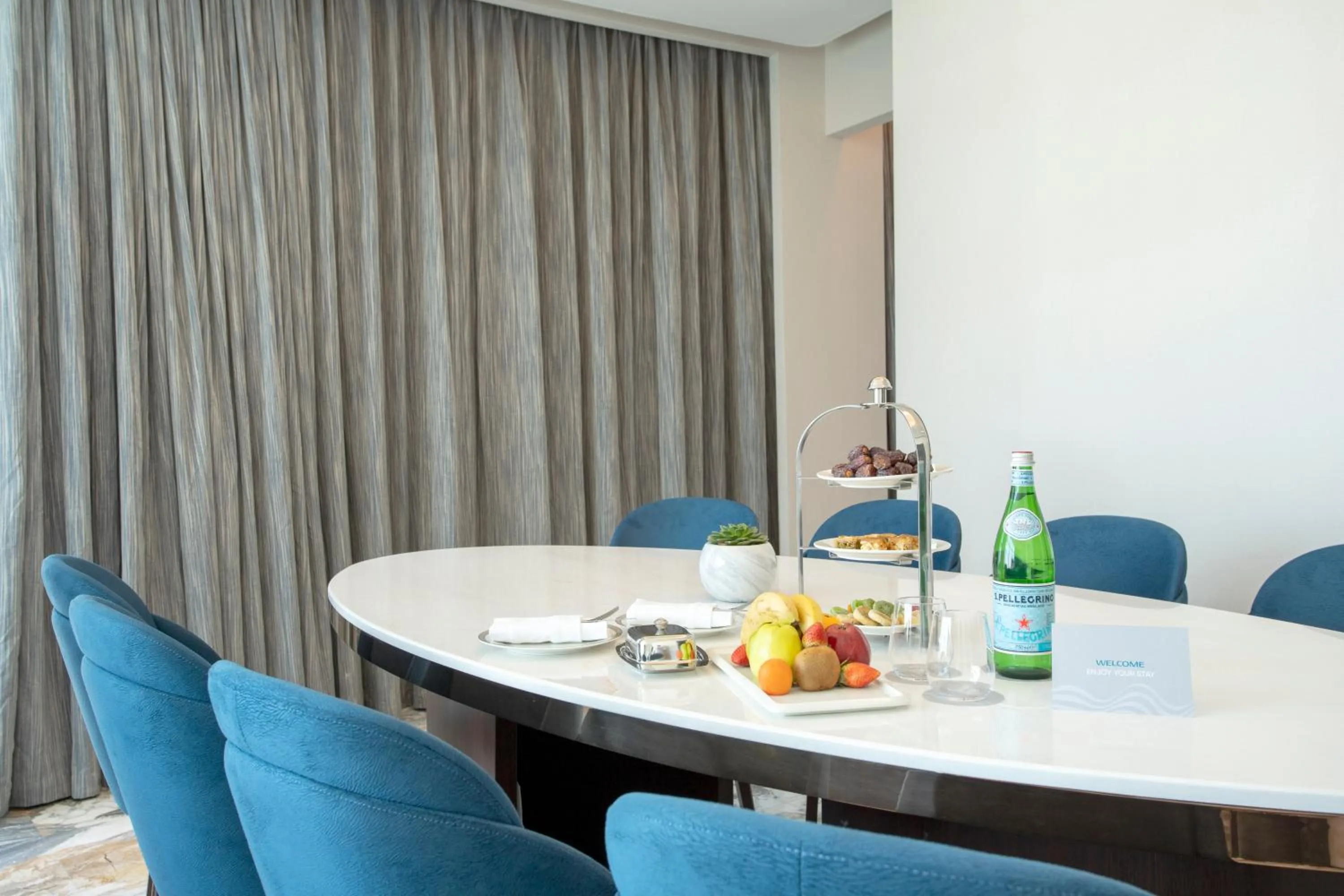 Food and drinks in Century Marina Hotel - Lusail