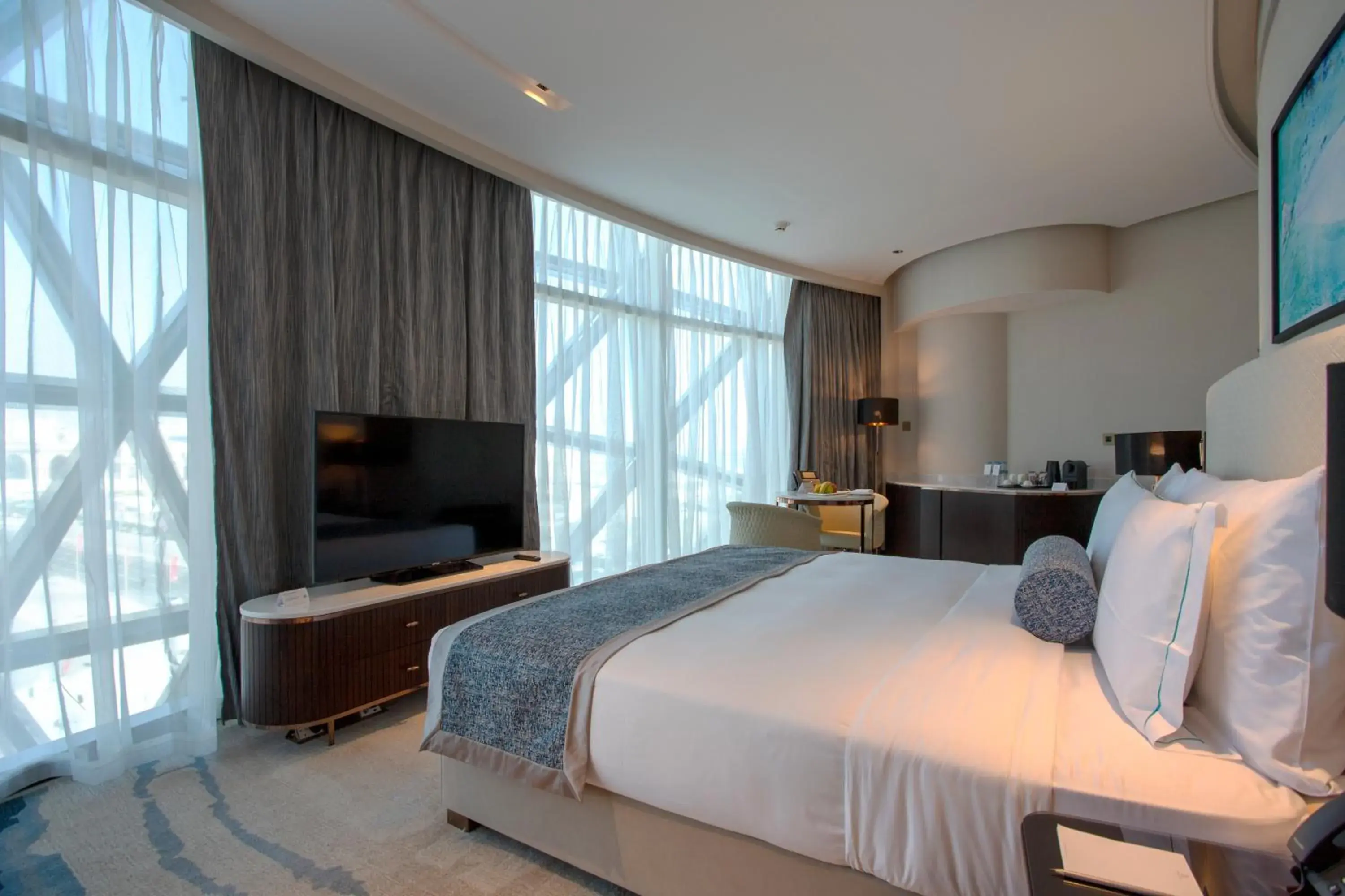 Superior King Room - single occupancy in Century Marina Hotel - Lusail Superior King Room - single occupancy in Century Marina Hotel - Lusail