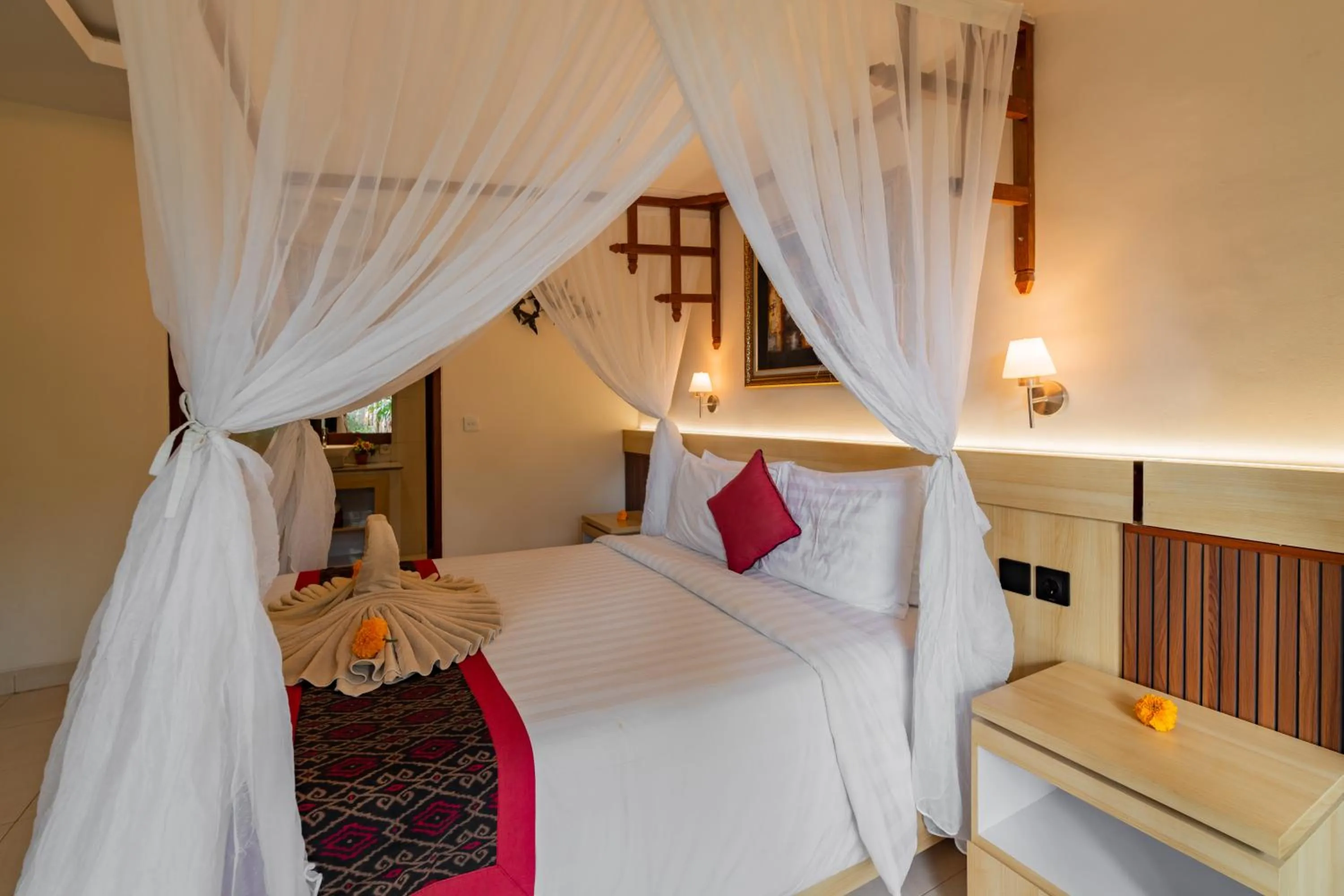 Bedroom, Bed in Desak Putu Putra Hidden