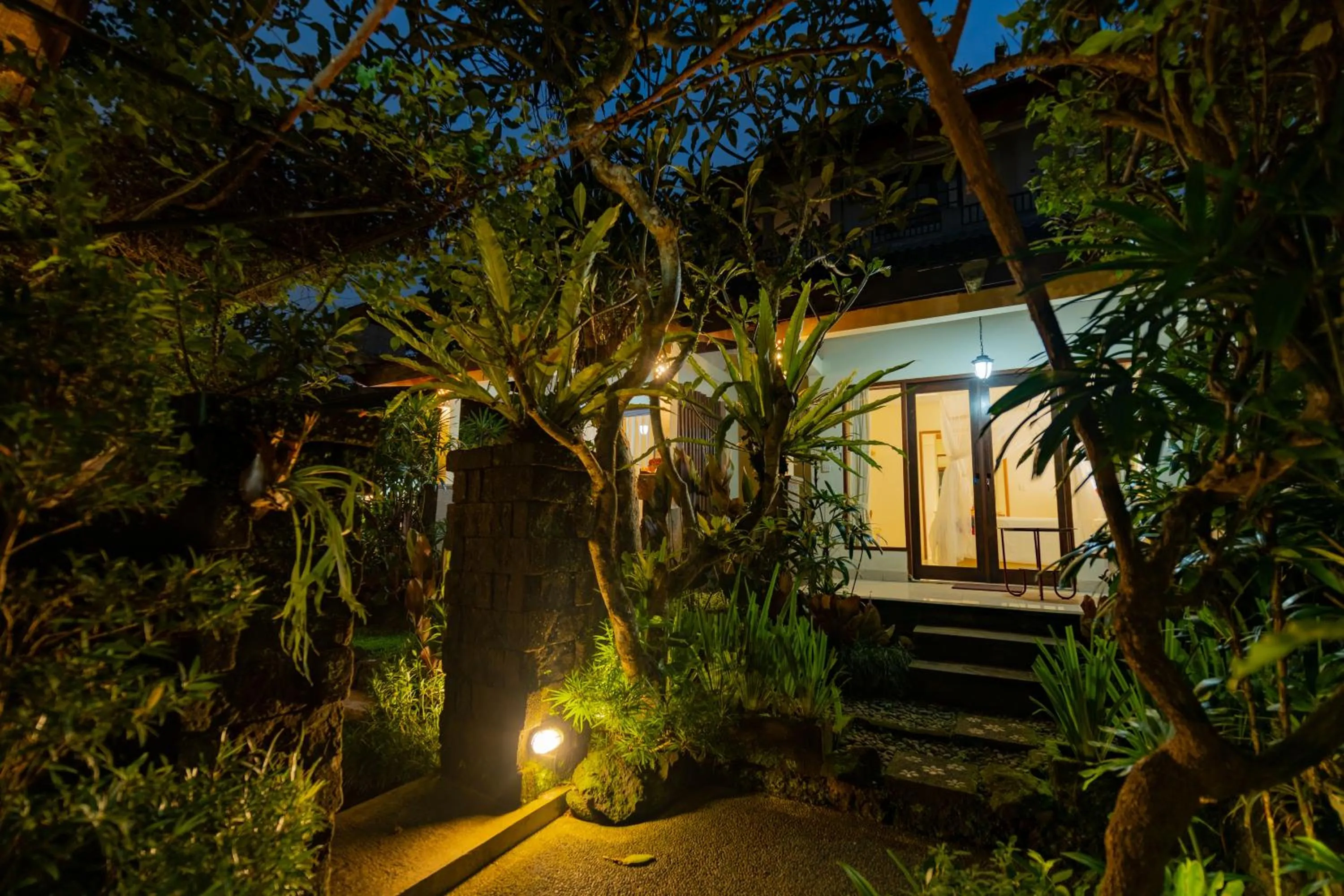 Garden in Desak Putu Putra Hidden