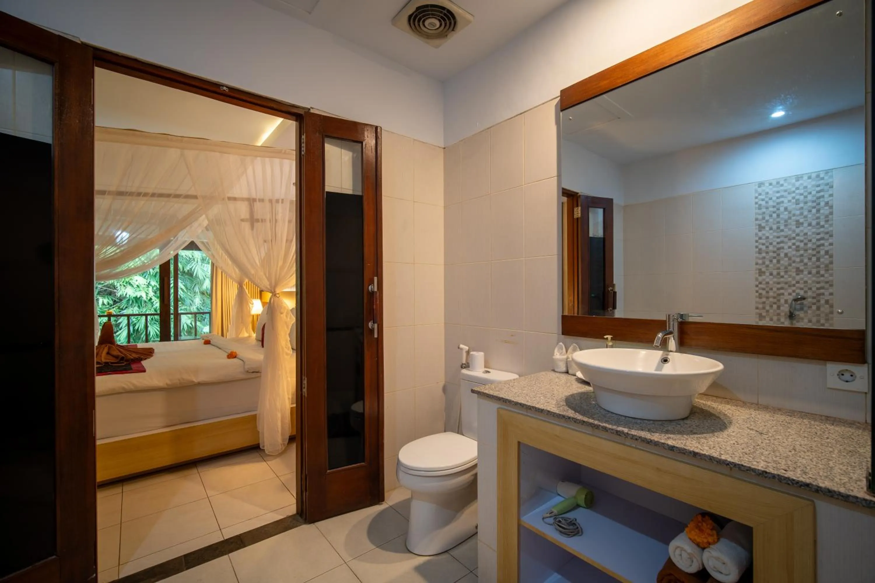 Bathroom in Desak Putu Putra Hidden