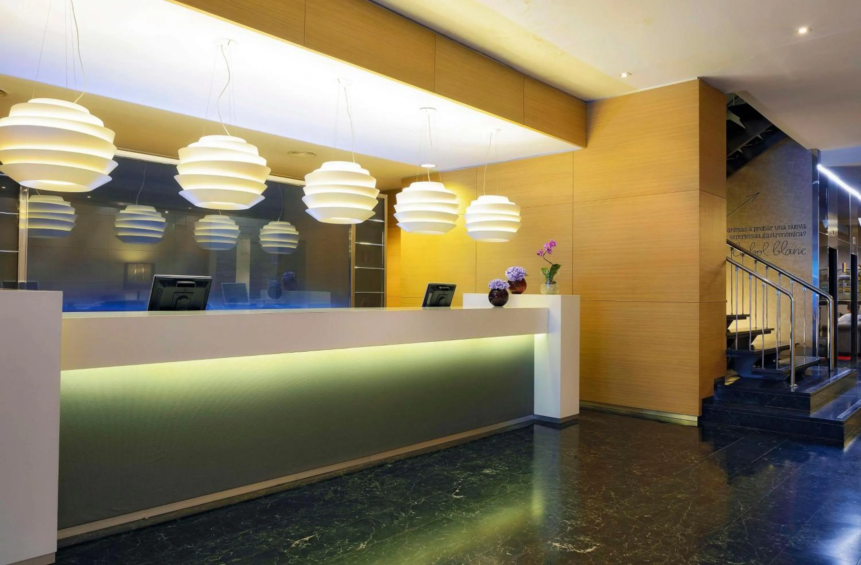 Lobby or reception in NH Collection Villa de Bilbao