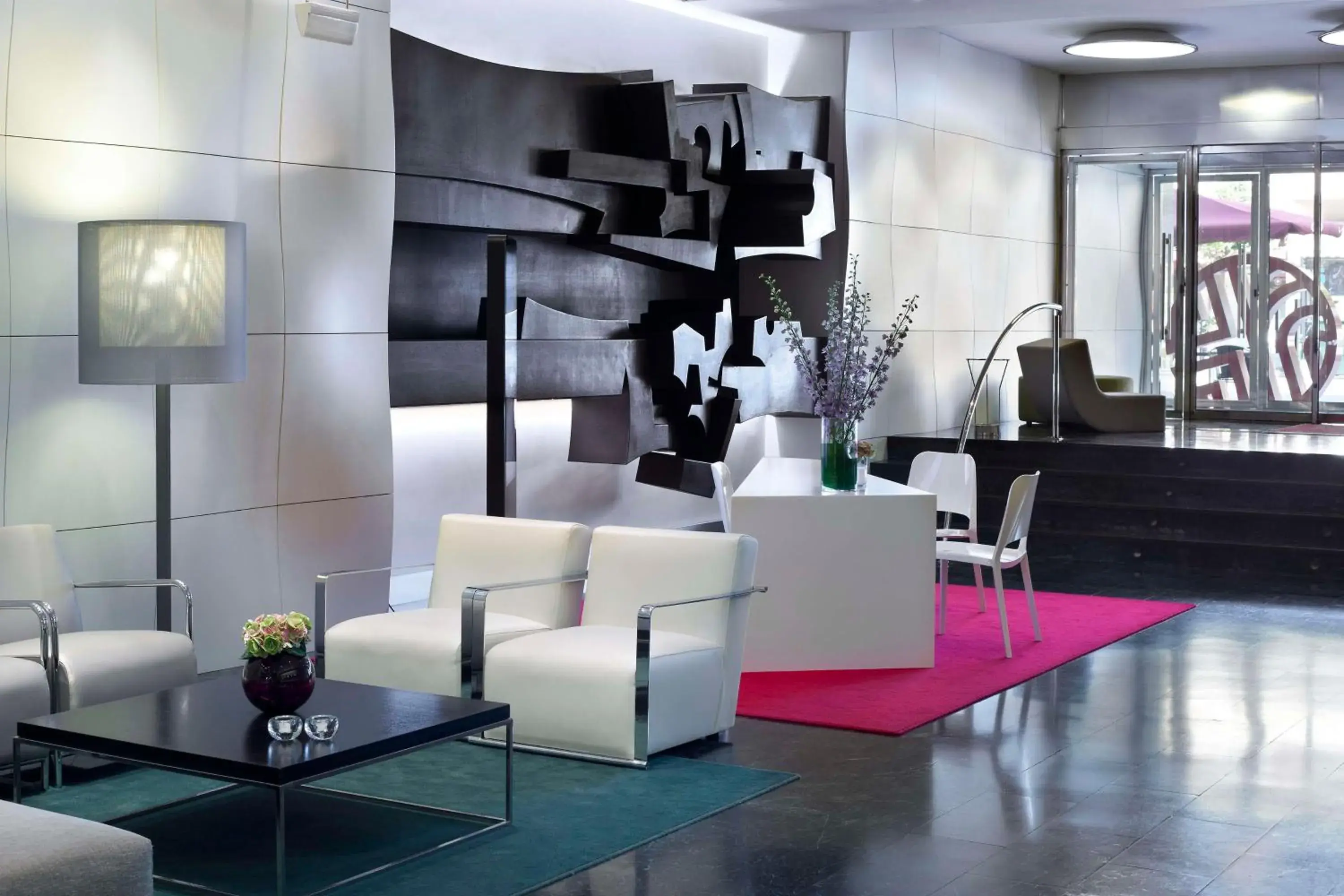 Lobby or reception in NH Collection Villa de Bilbao Lobby or reception in NH Collection Villa de Bilbao