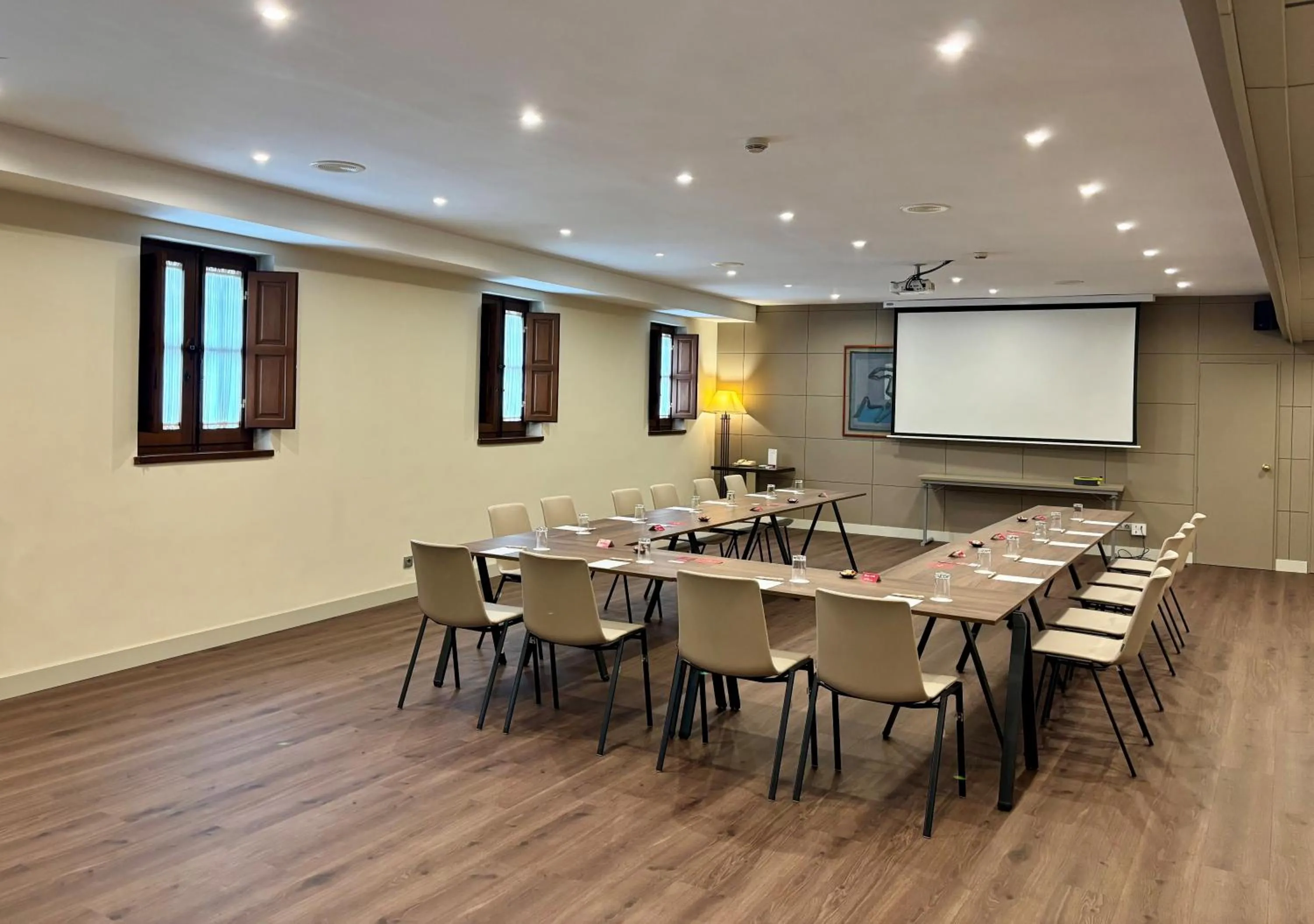 Meeting/conference room in NH Collection Salamanca Palacio de Castellanos