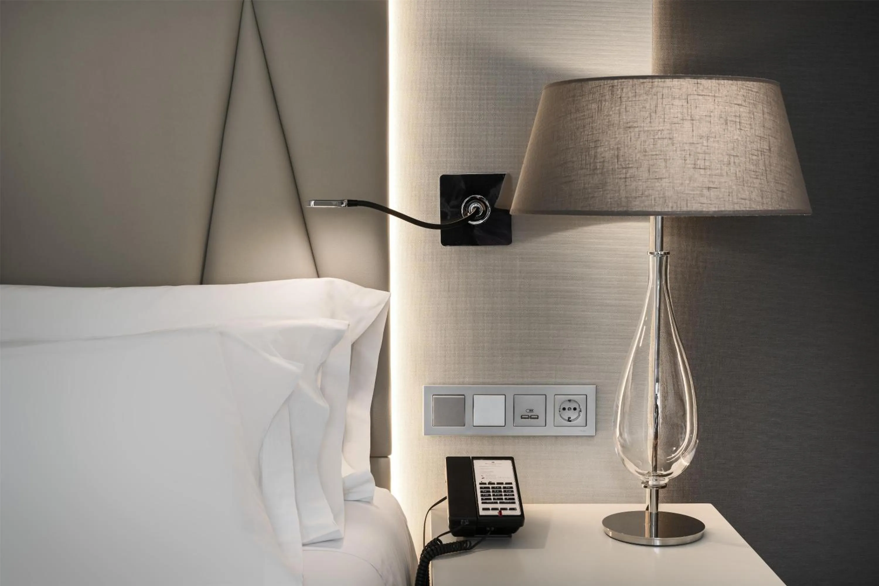 Bedroom, Bed in NH Collection Salamanca Palacio de Castellanos