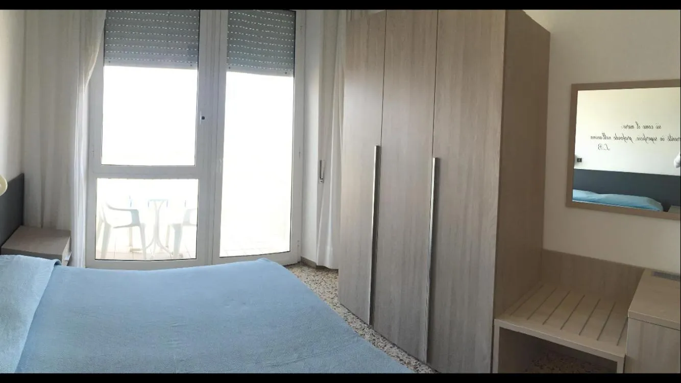 Other, Bed in Hotel Mareblu