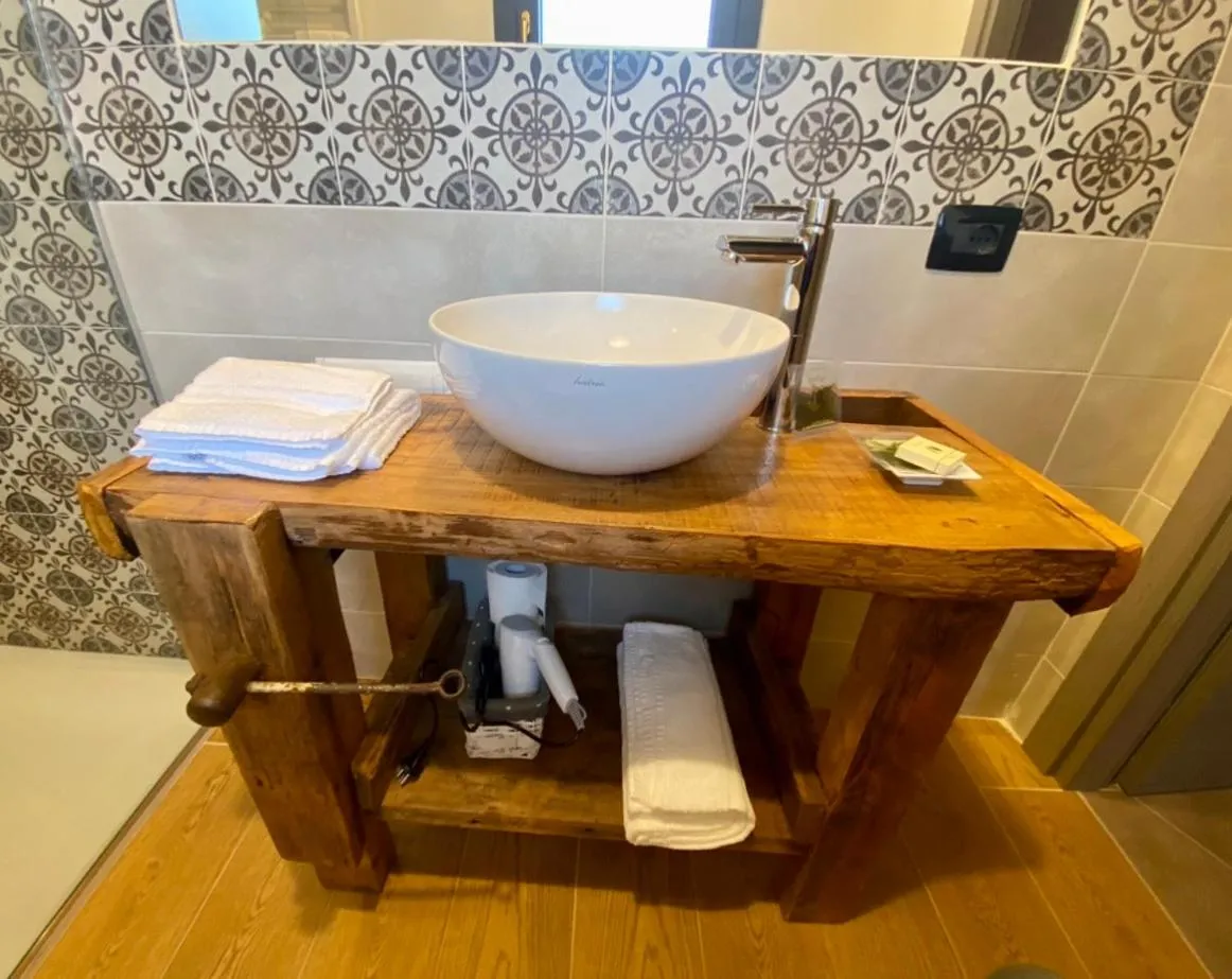 Bathroom in Cascina Mora Bassa