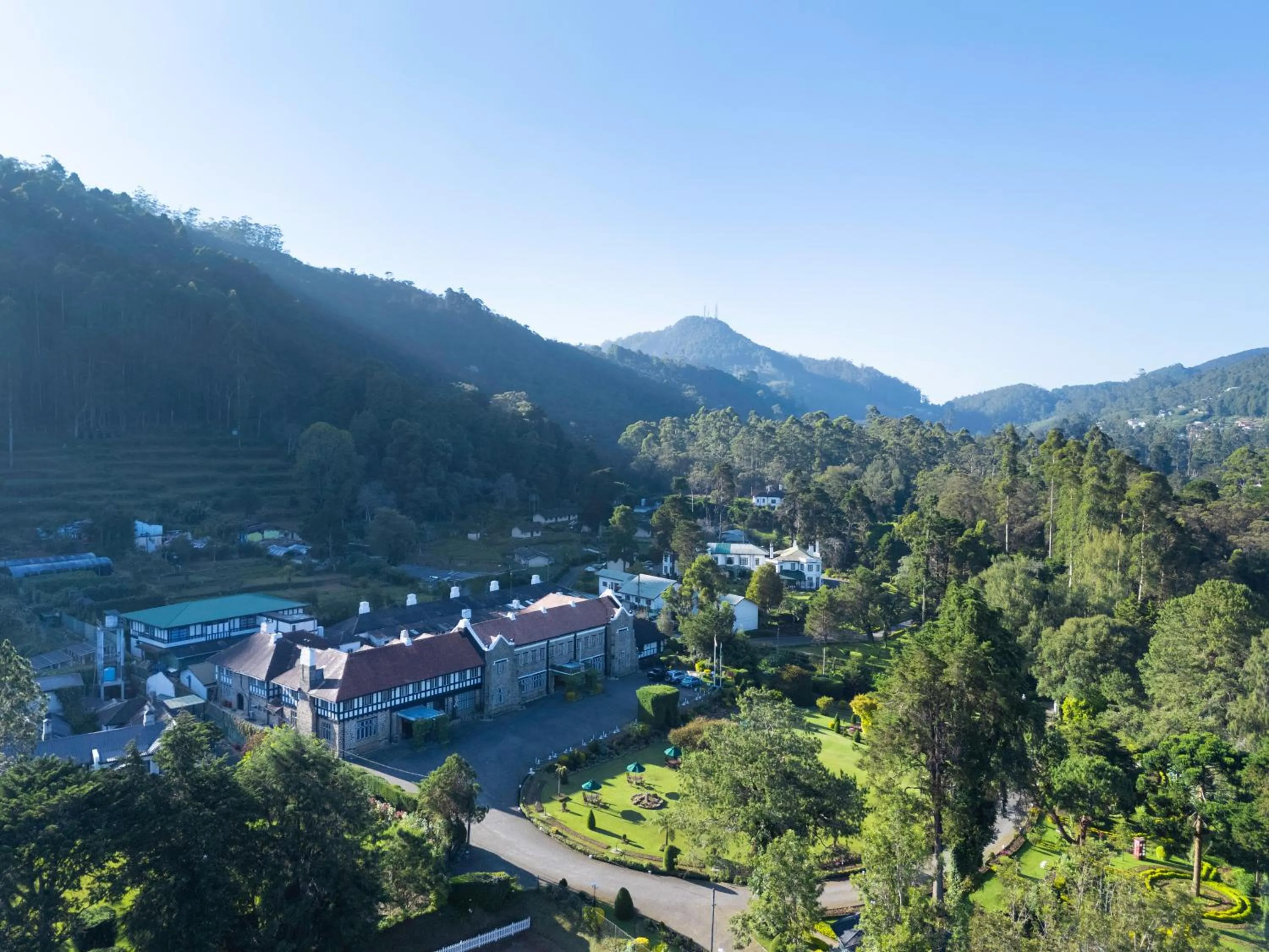 Bird's eye view in The Hill Club