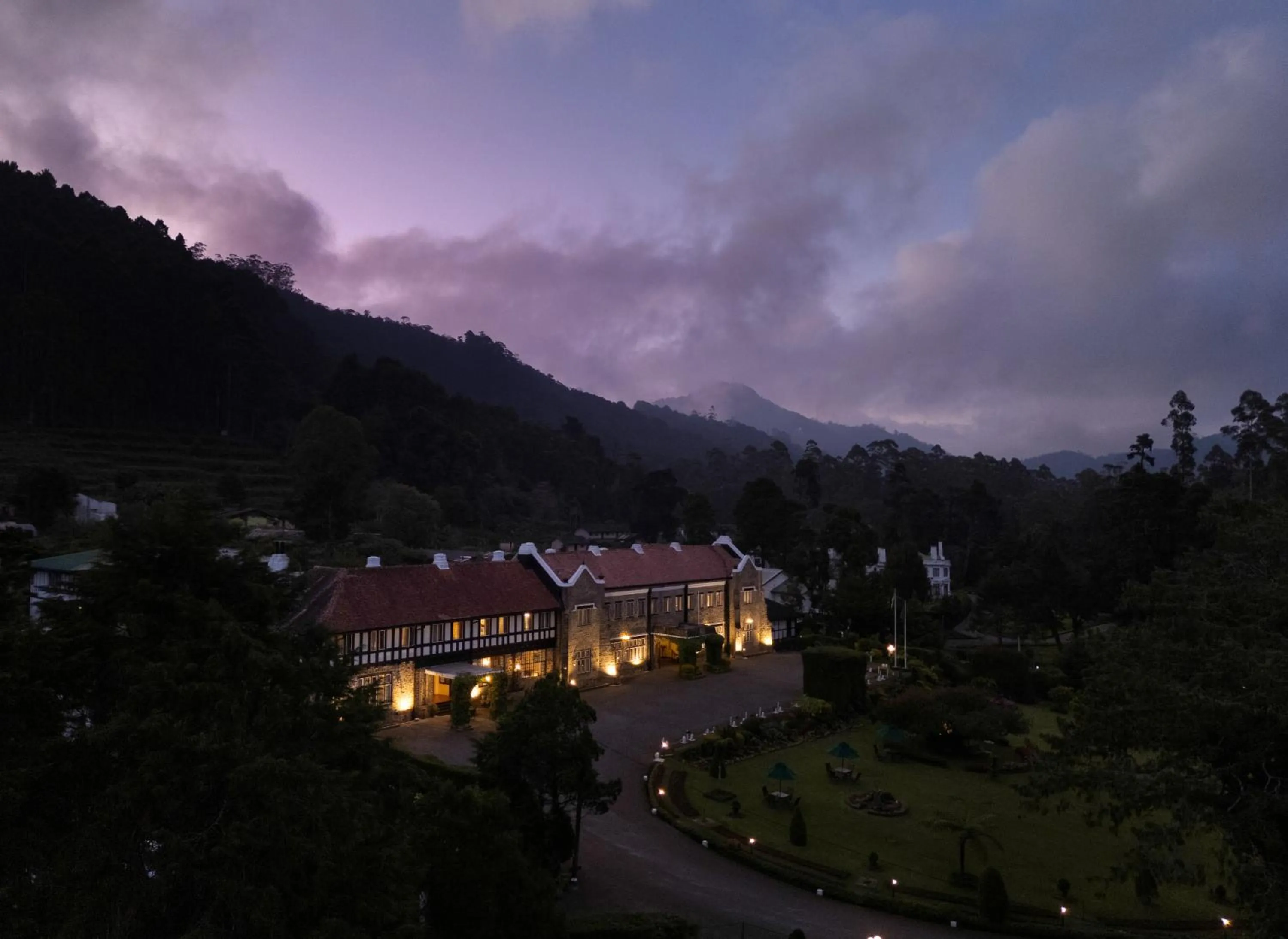 Night in The Hill Club