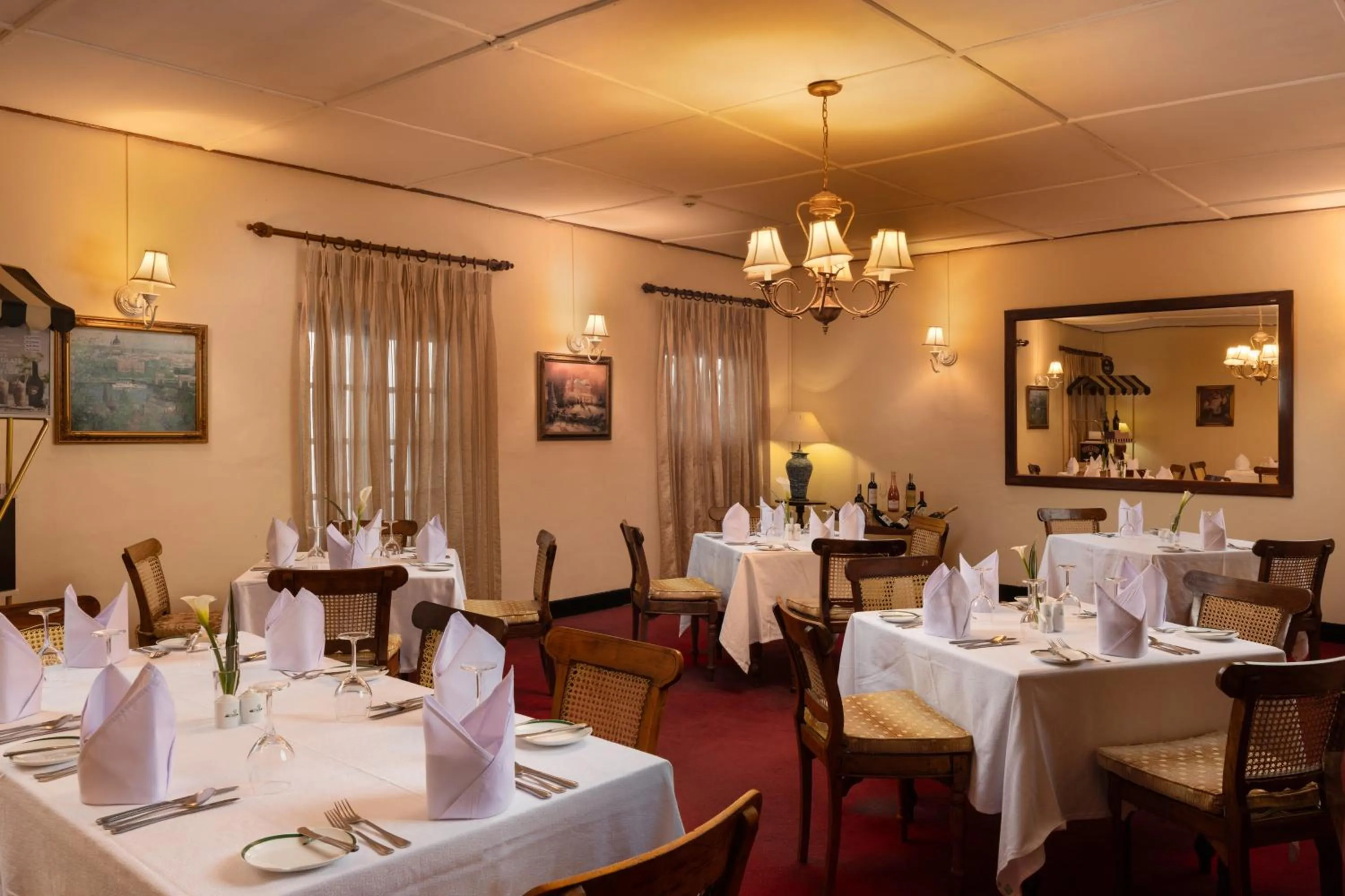 Restaurant/places to eat in The Hill Club