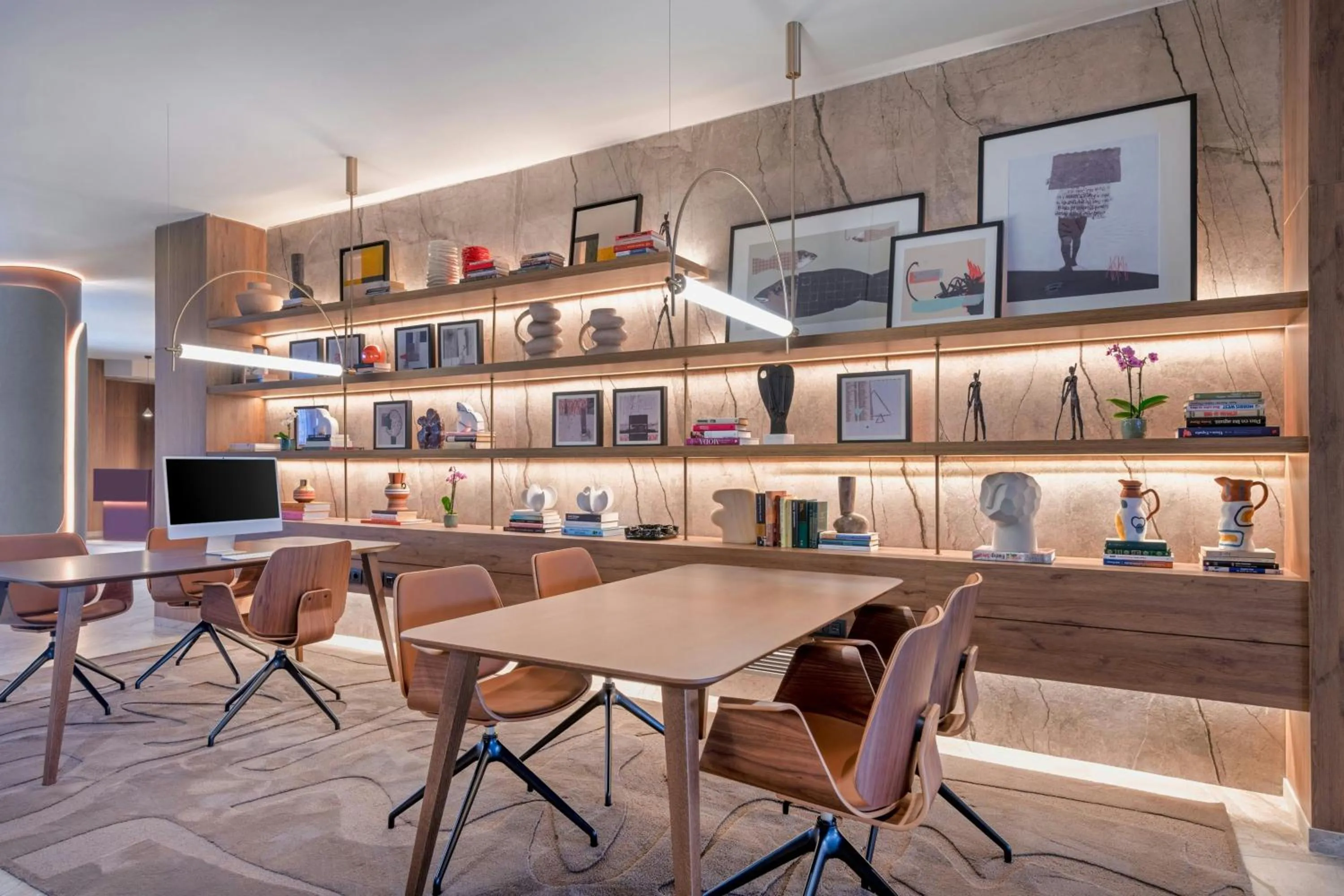 Lounge or bar in AC Hotel by Marriott Cartagena