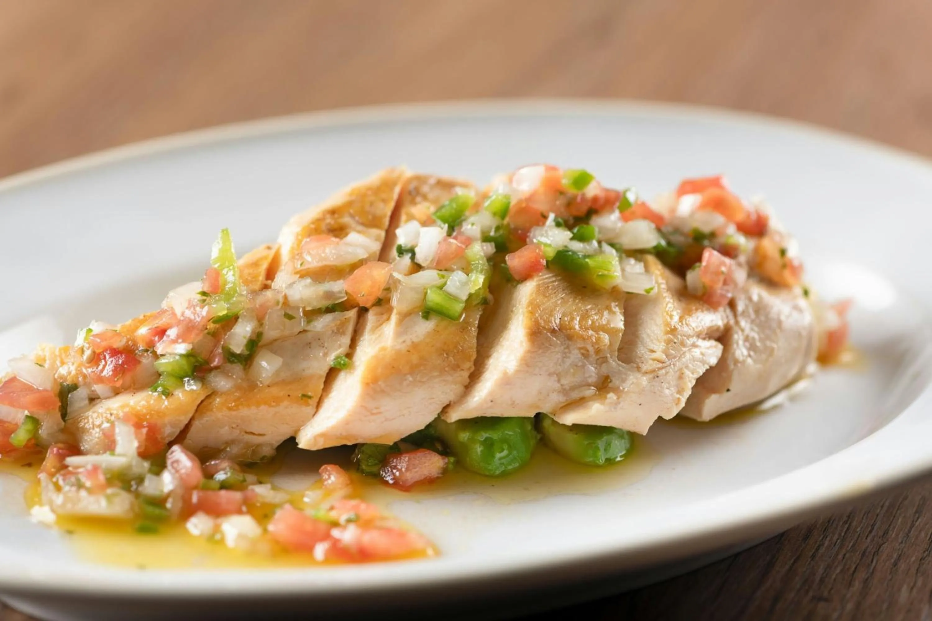 Restaurant/places to eat in AC Hotel by Marriott Cartagena