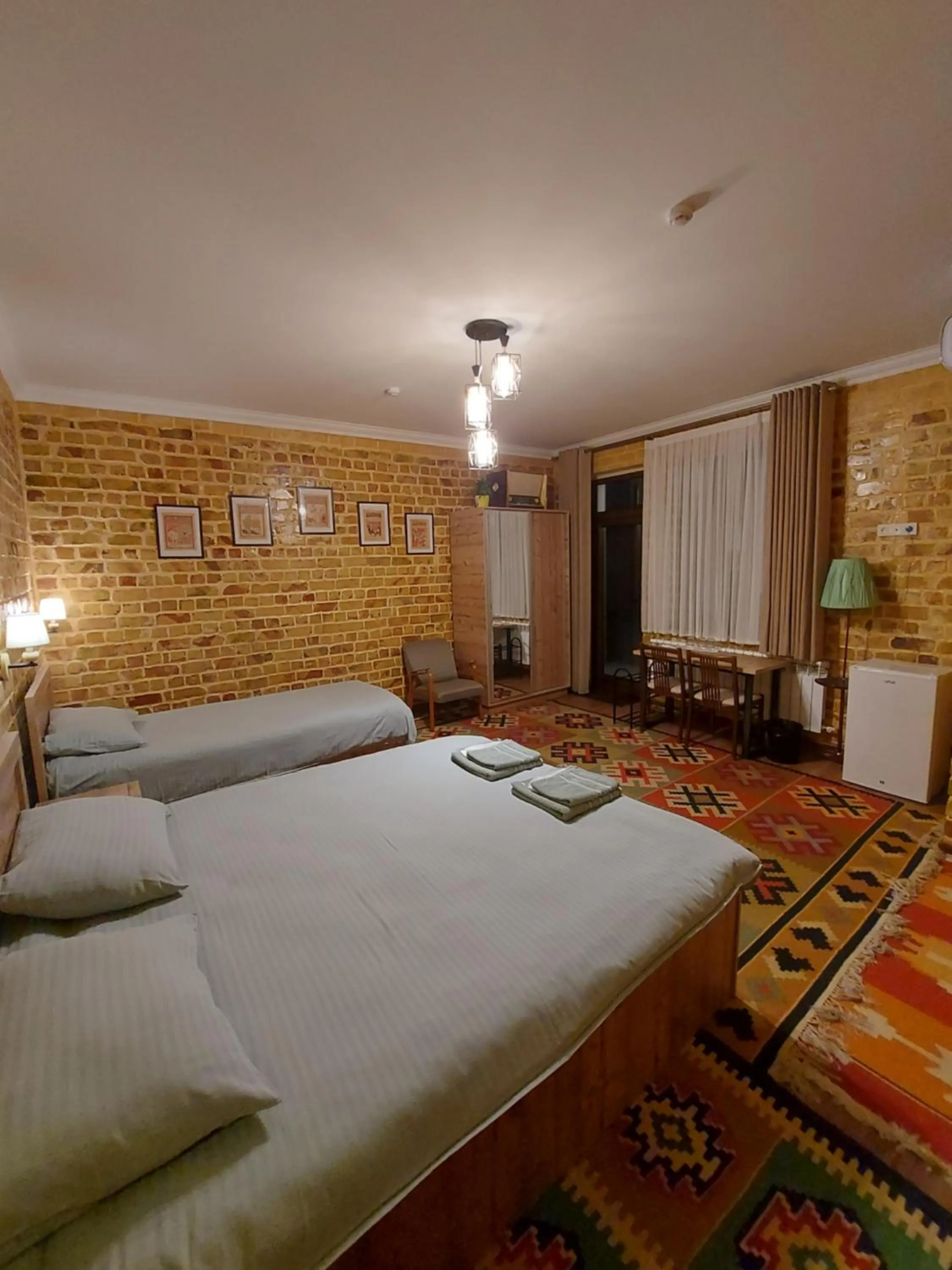 Bedroom, Bed in MUSAVVIR