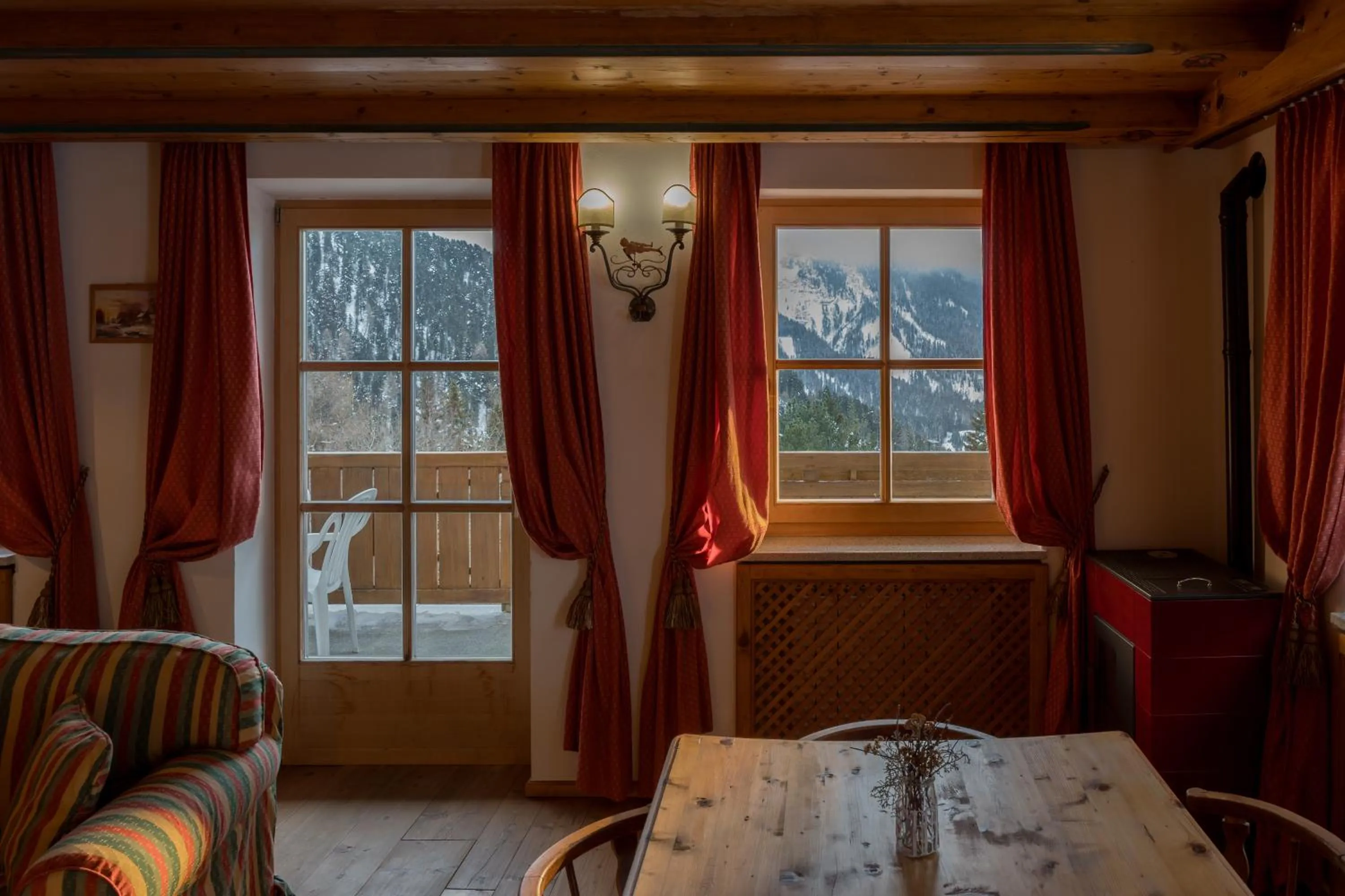 Bed in PLOSE Parkhotel & Residence