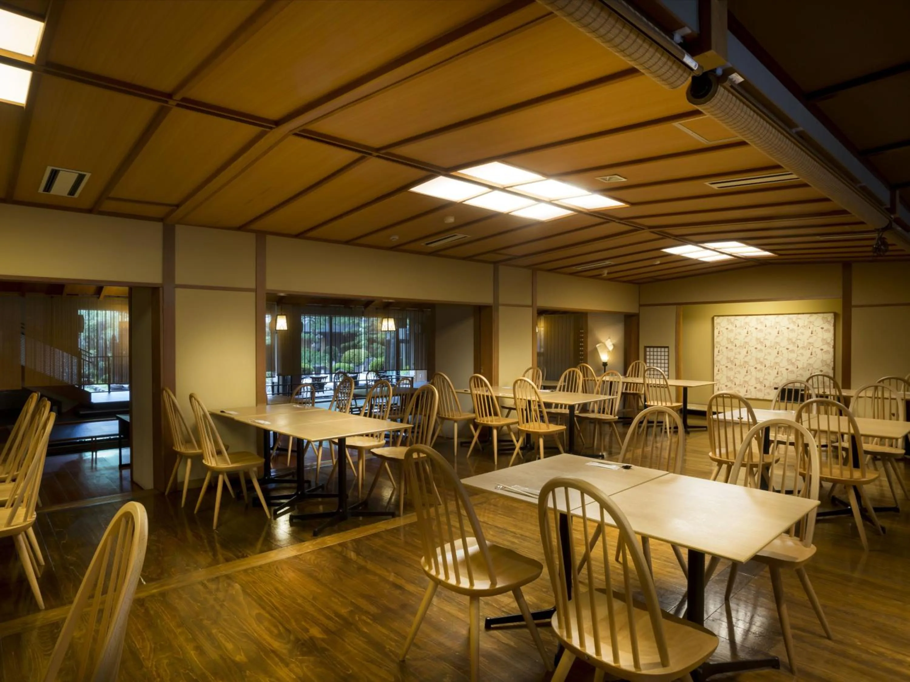 Restaurant/places to eat in Hotel Yagi