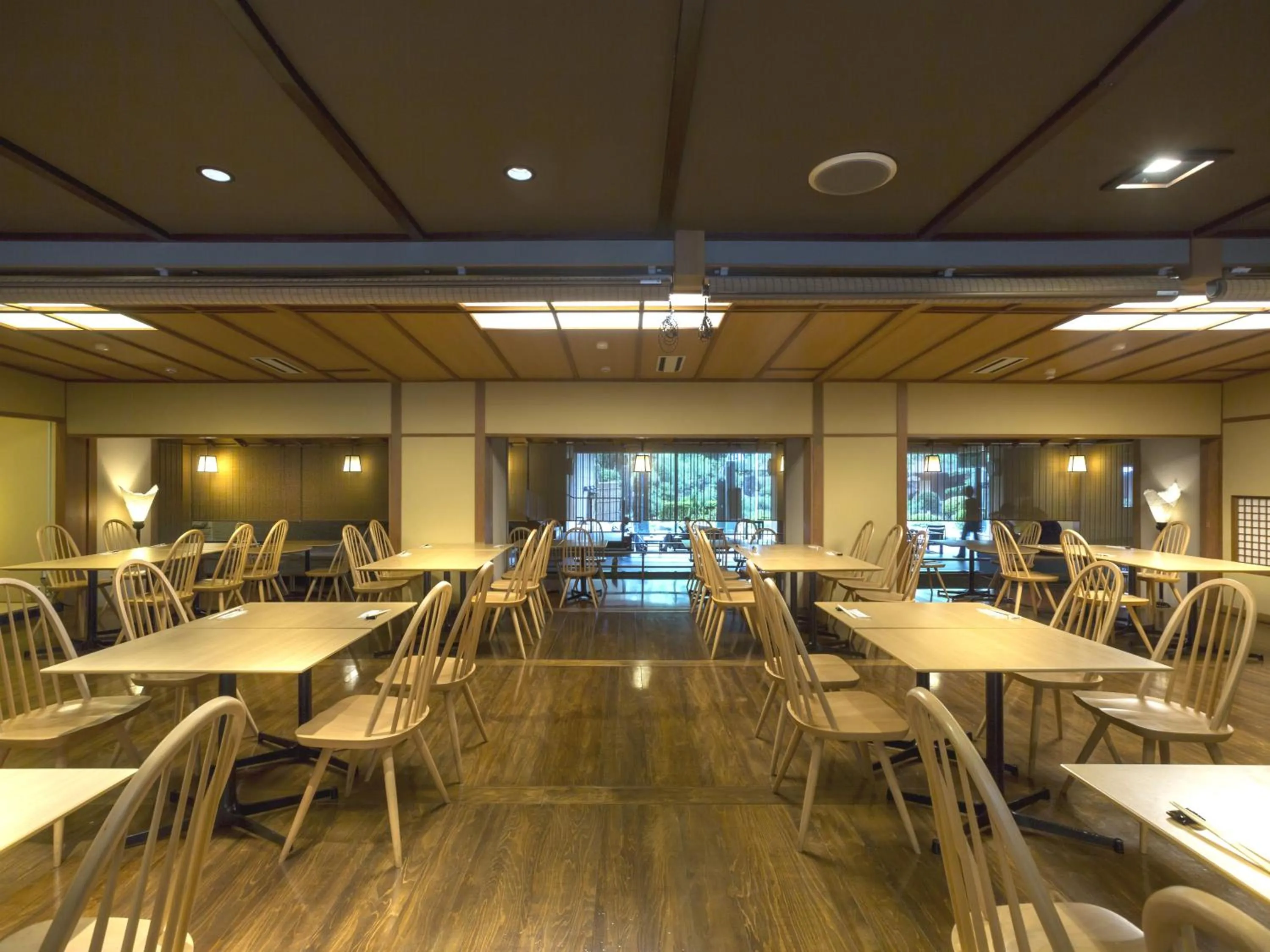 Restaurant/places to eat in Hotel Yagi