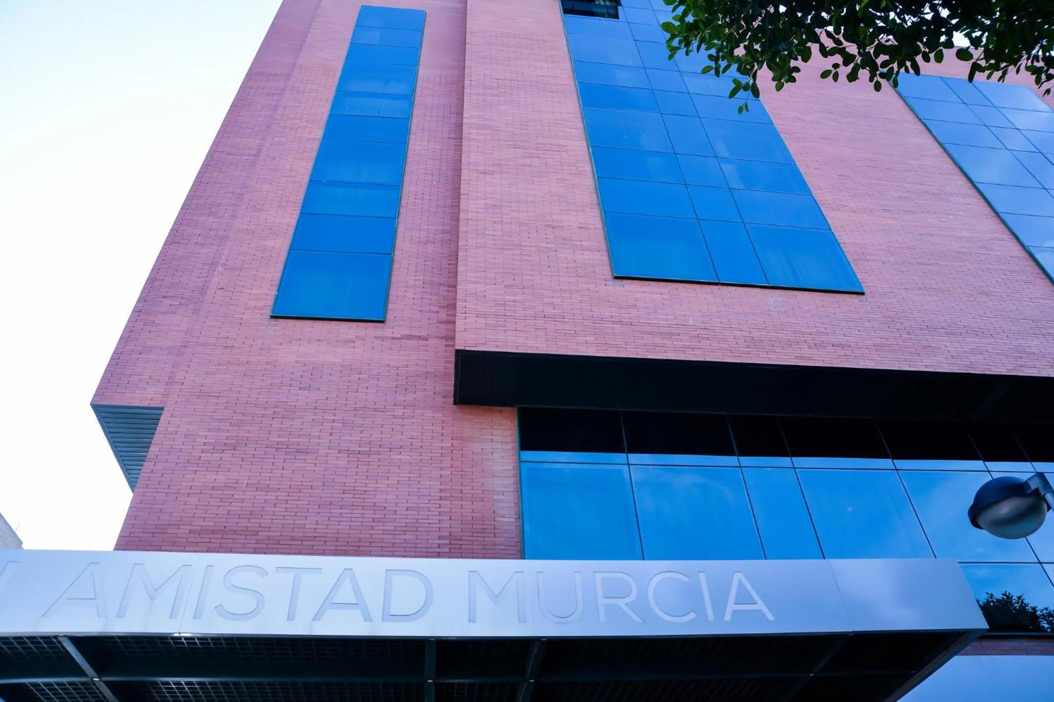 Facade/entrance in Sercotel Amistad Murcia