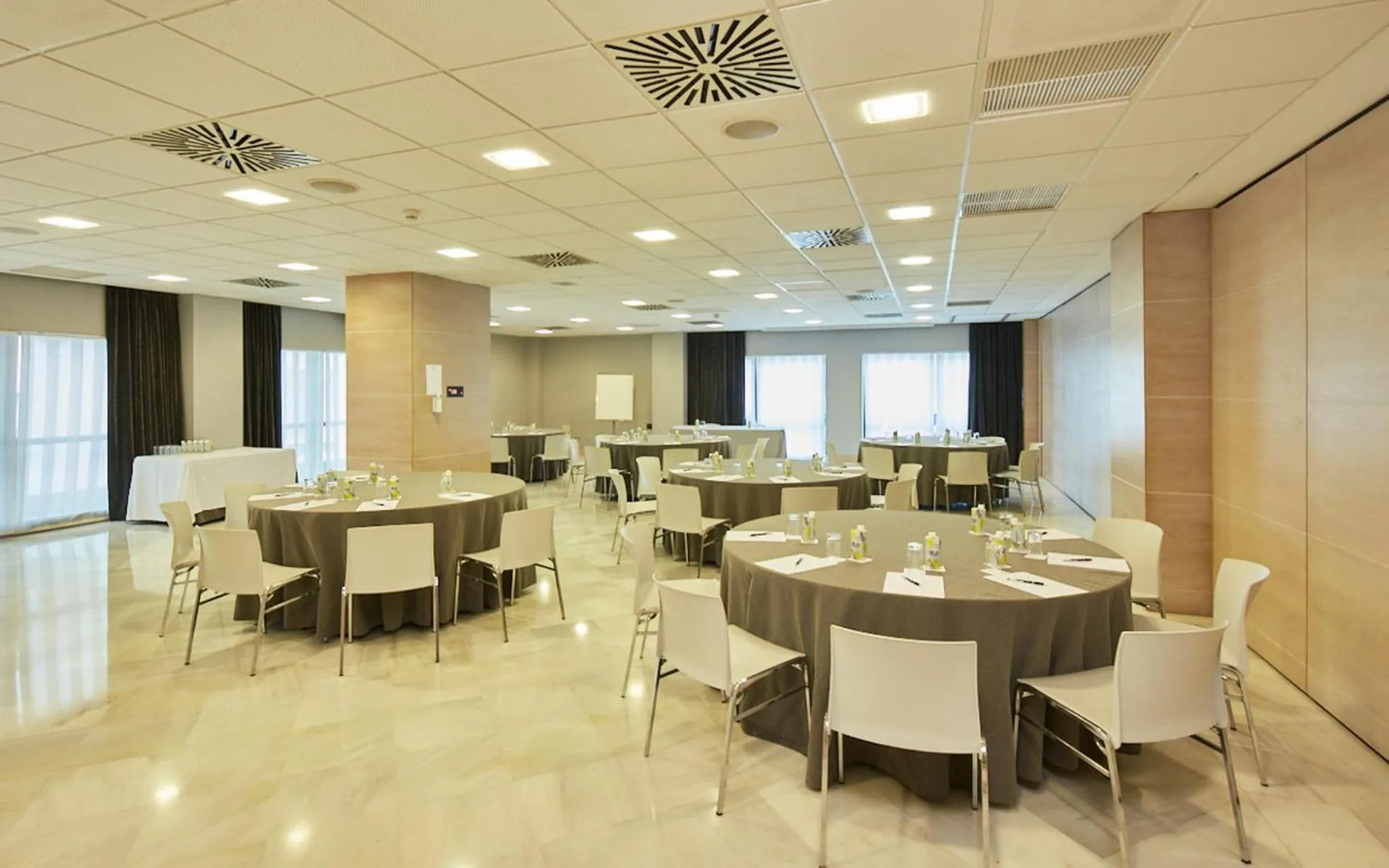 Meeting/conference room in Sercotel Amistad Murcia