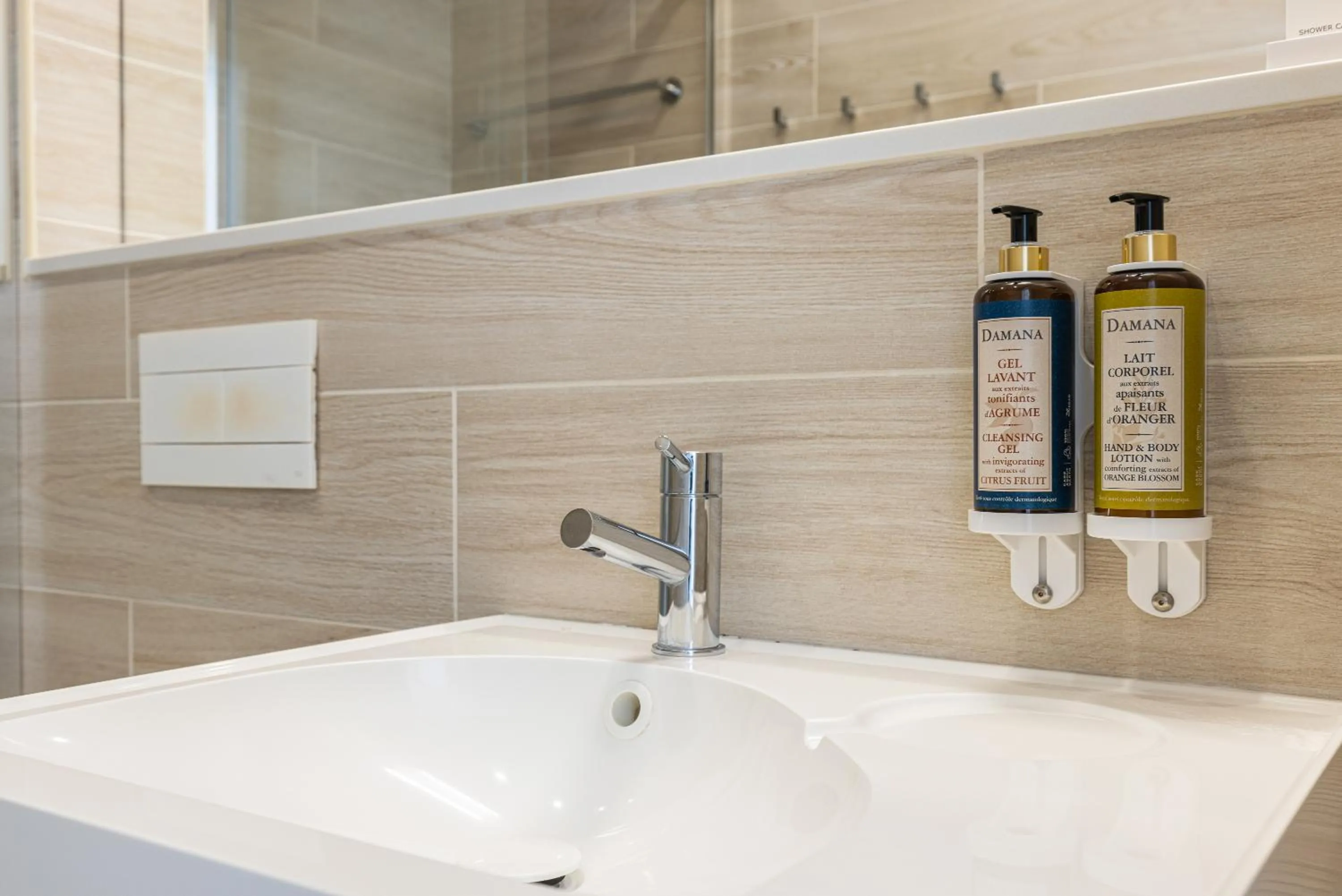 Bathroom in Garcia 28 by LovelyStay