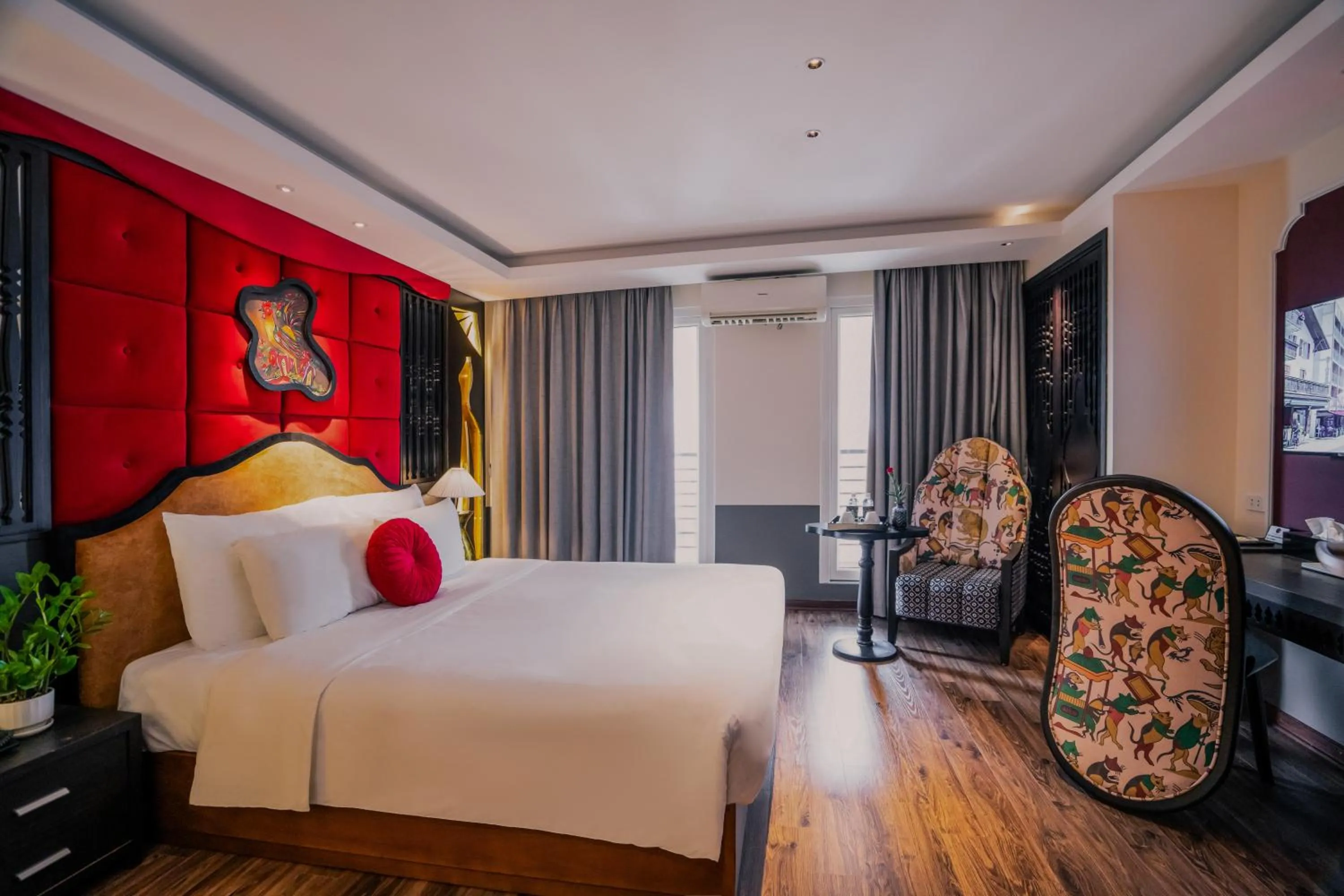 Bed in Hanoi Center Silk Classic Hotel & Travel