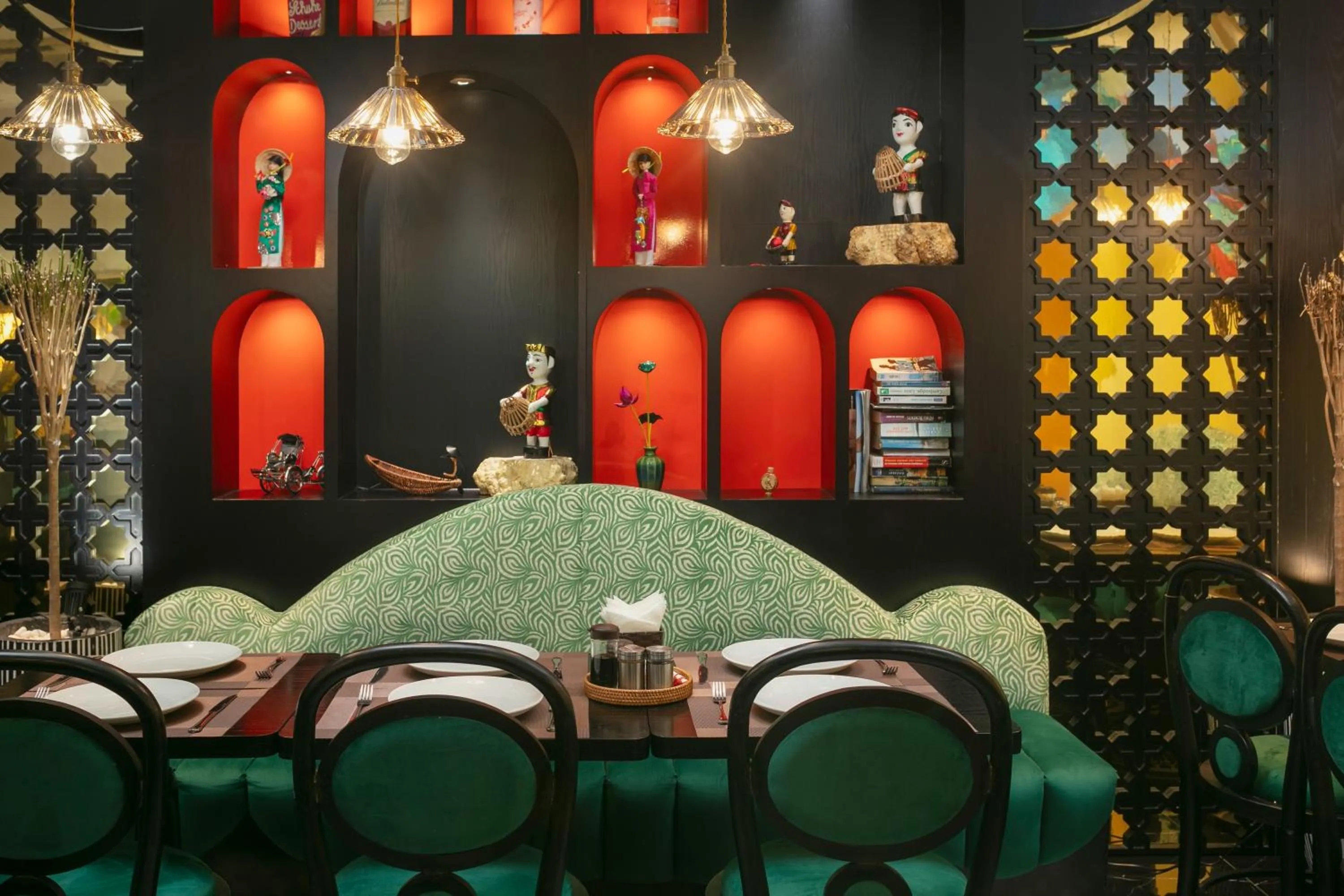 Restaurant/places to eat in Hanoi Center Silk Classic Hotel & Travel