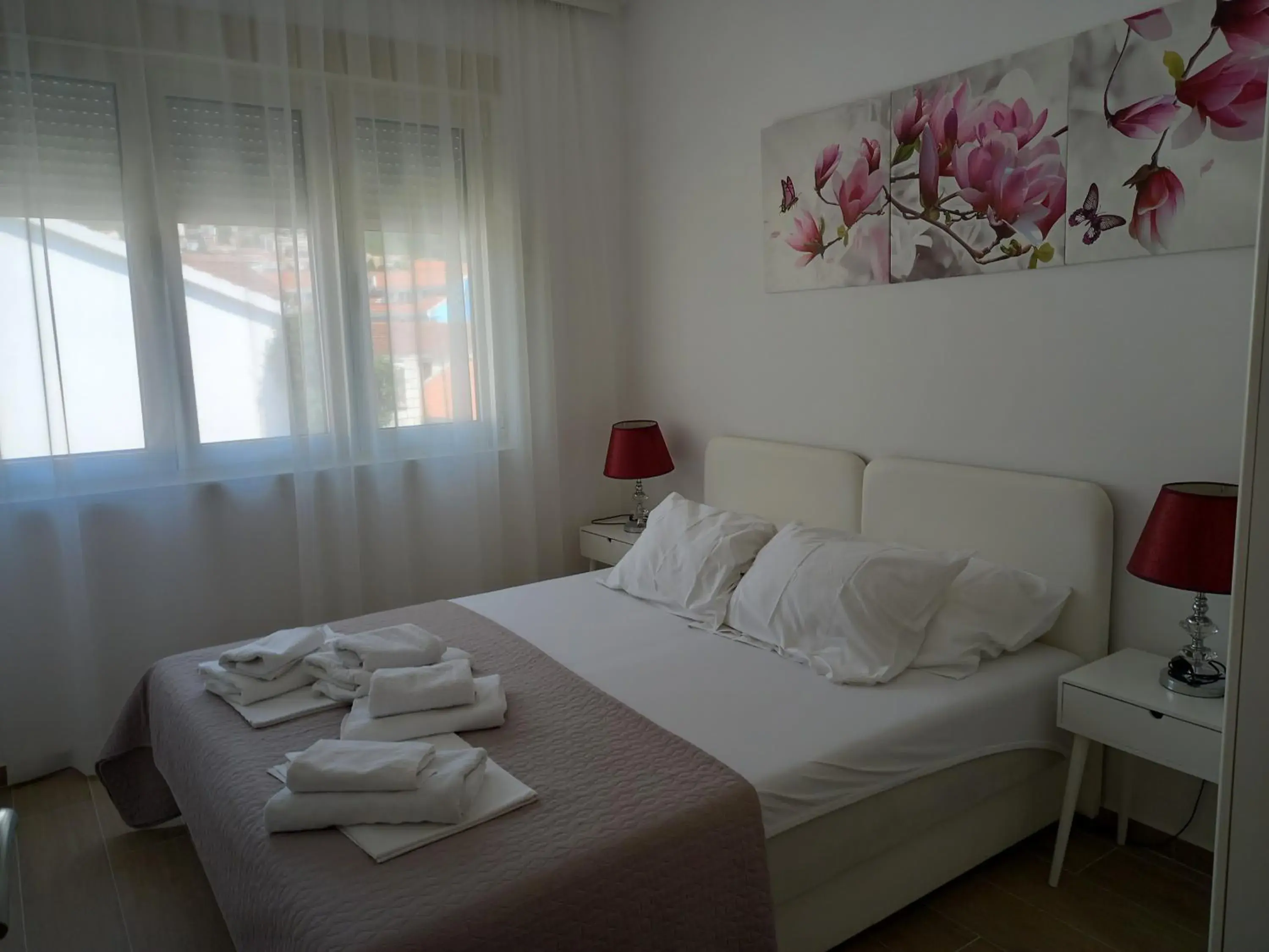 Solaris Apartments Solaris Apartments