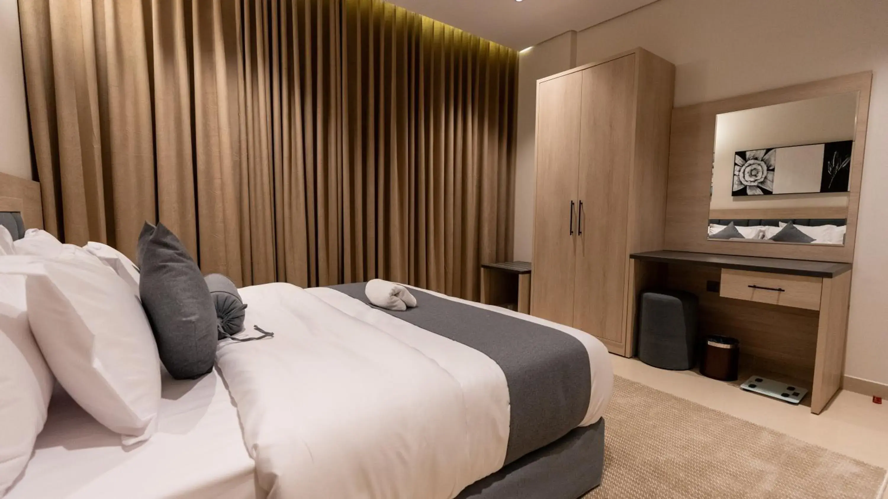 Bed in Brzeen Hotel Riyadh Bed in Brzeen Hotel Riyadh