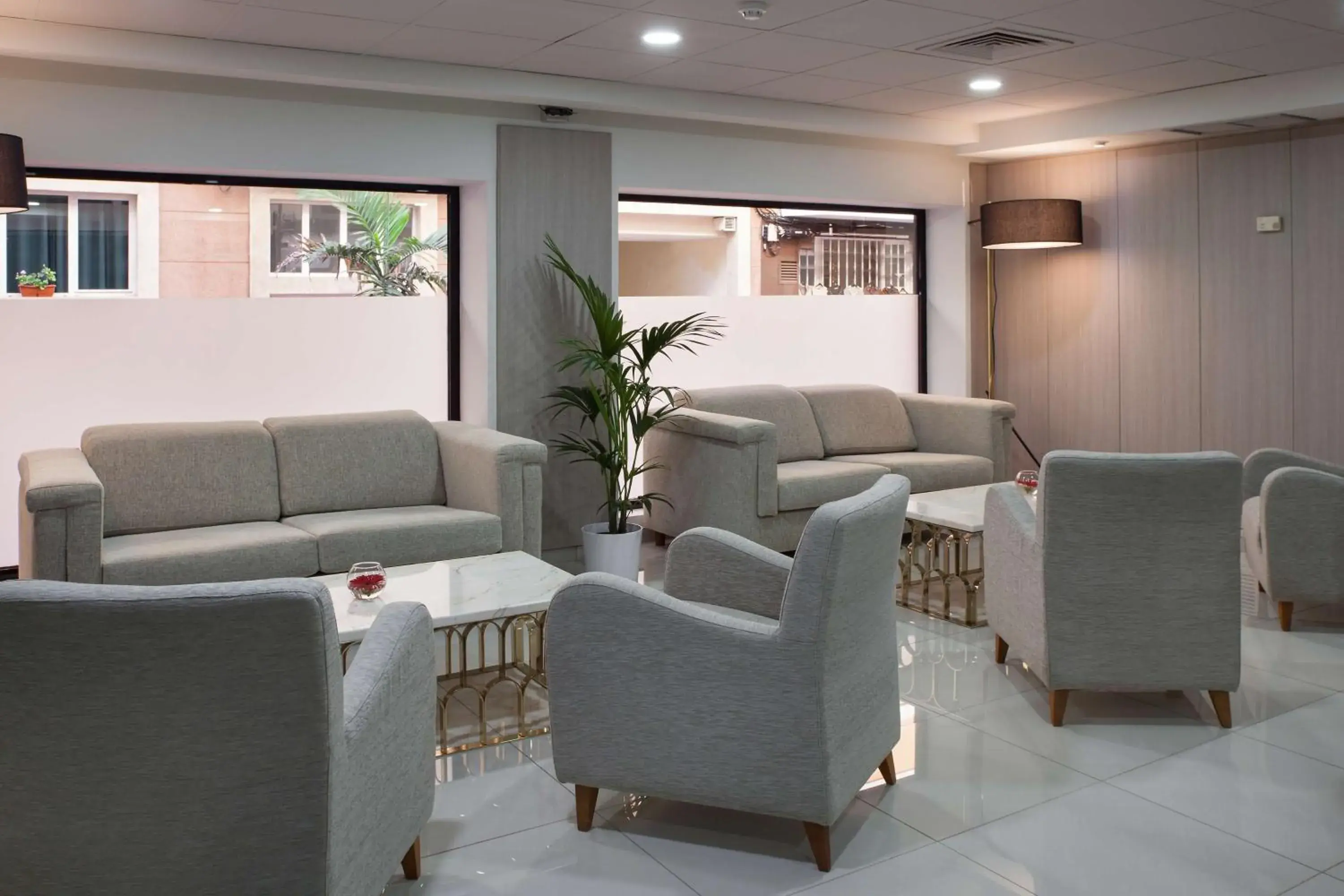 Lobby or reception in NH Las Palmas Playa las Canteras Lobby or reception in NH Las Palmas Playa las Canteras