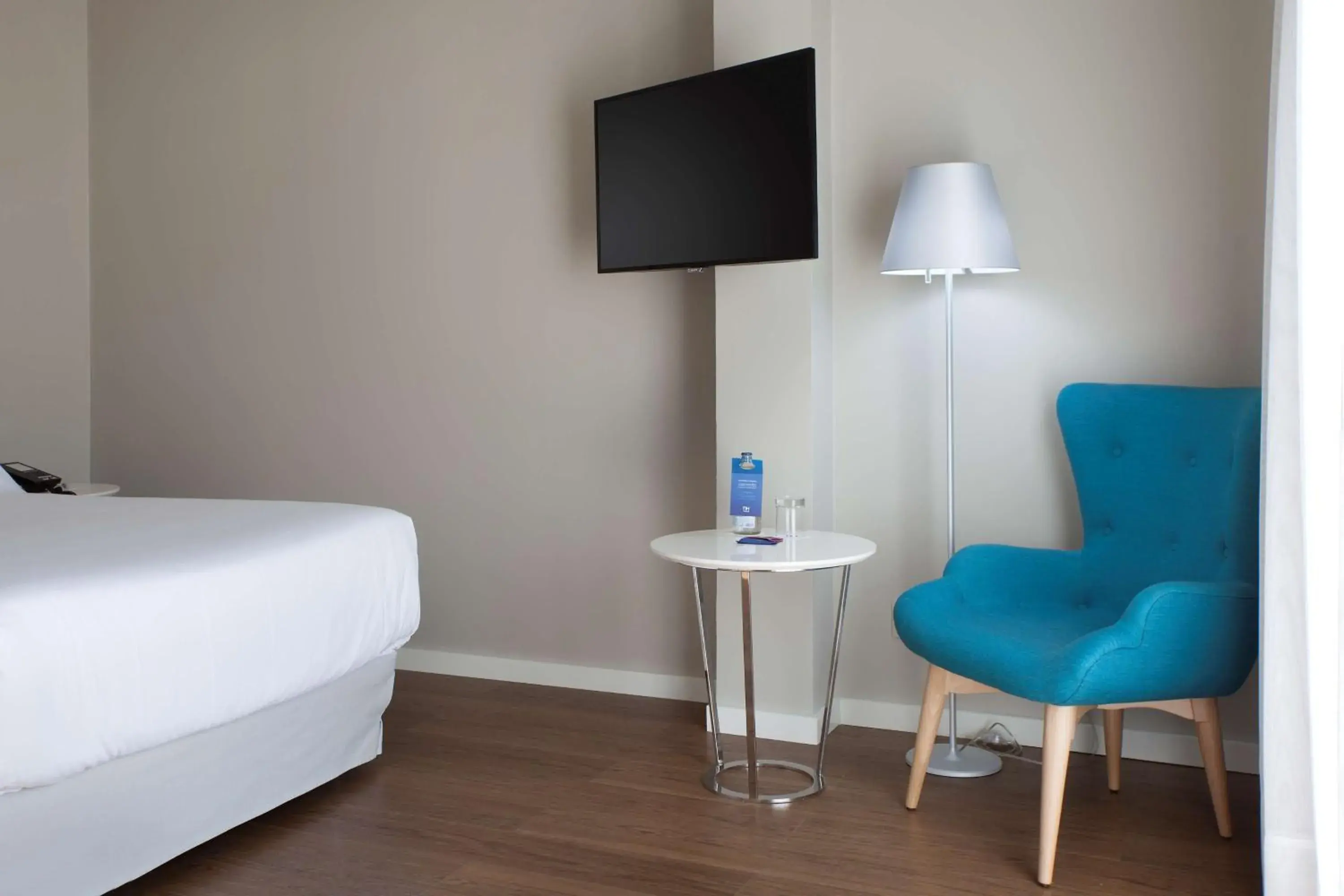 Bedroom, Bed in NH Las Palmas Playa las Canteras Bedroom, Bed in NH Las Palmas Playa las Canteras