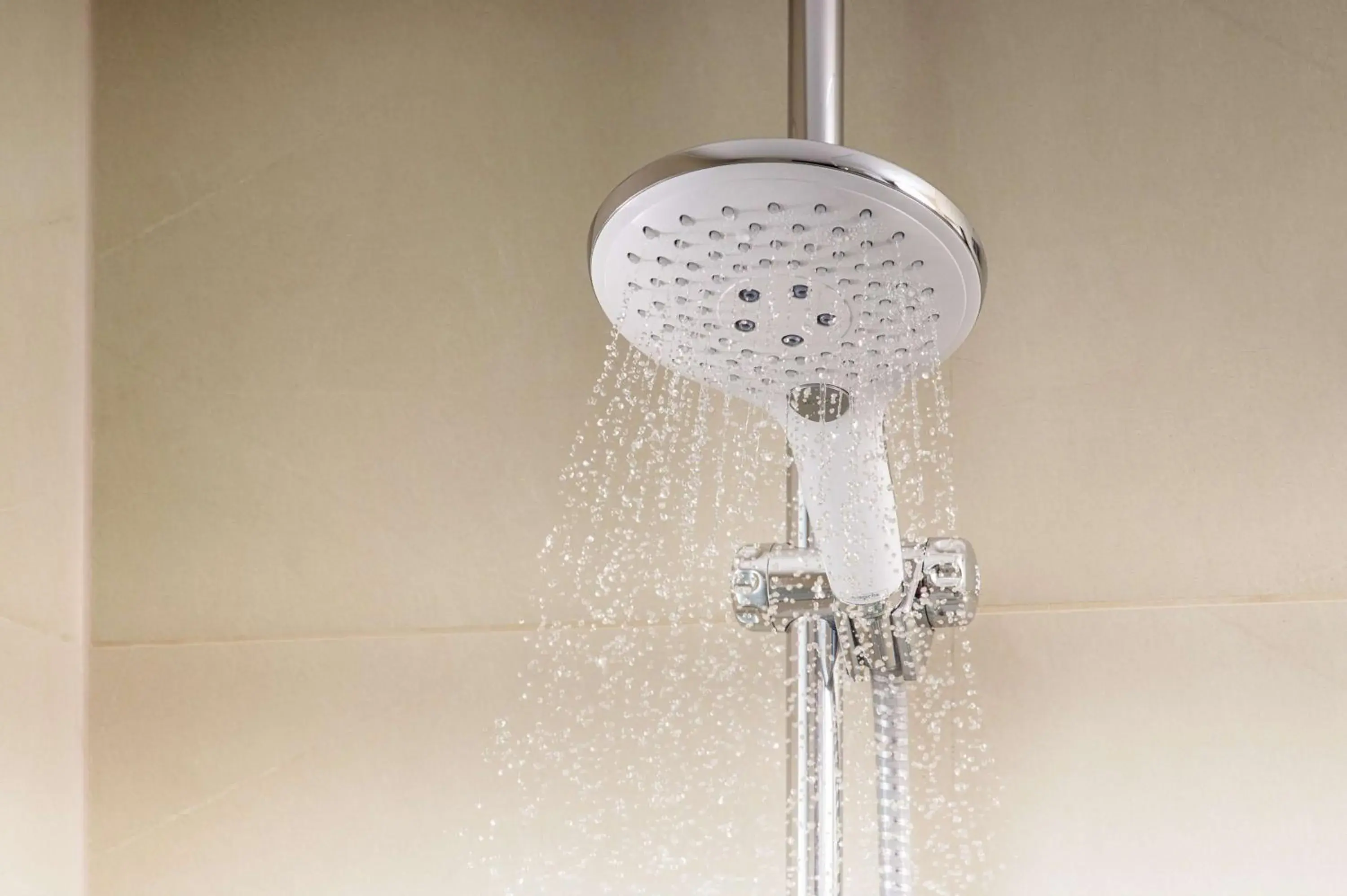 Bathroom in NH Las Palmas Playa las Canteras Bathroom in NH Las Palmas Playa las Canteras