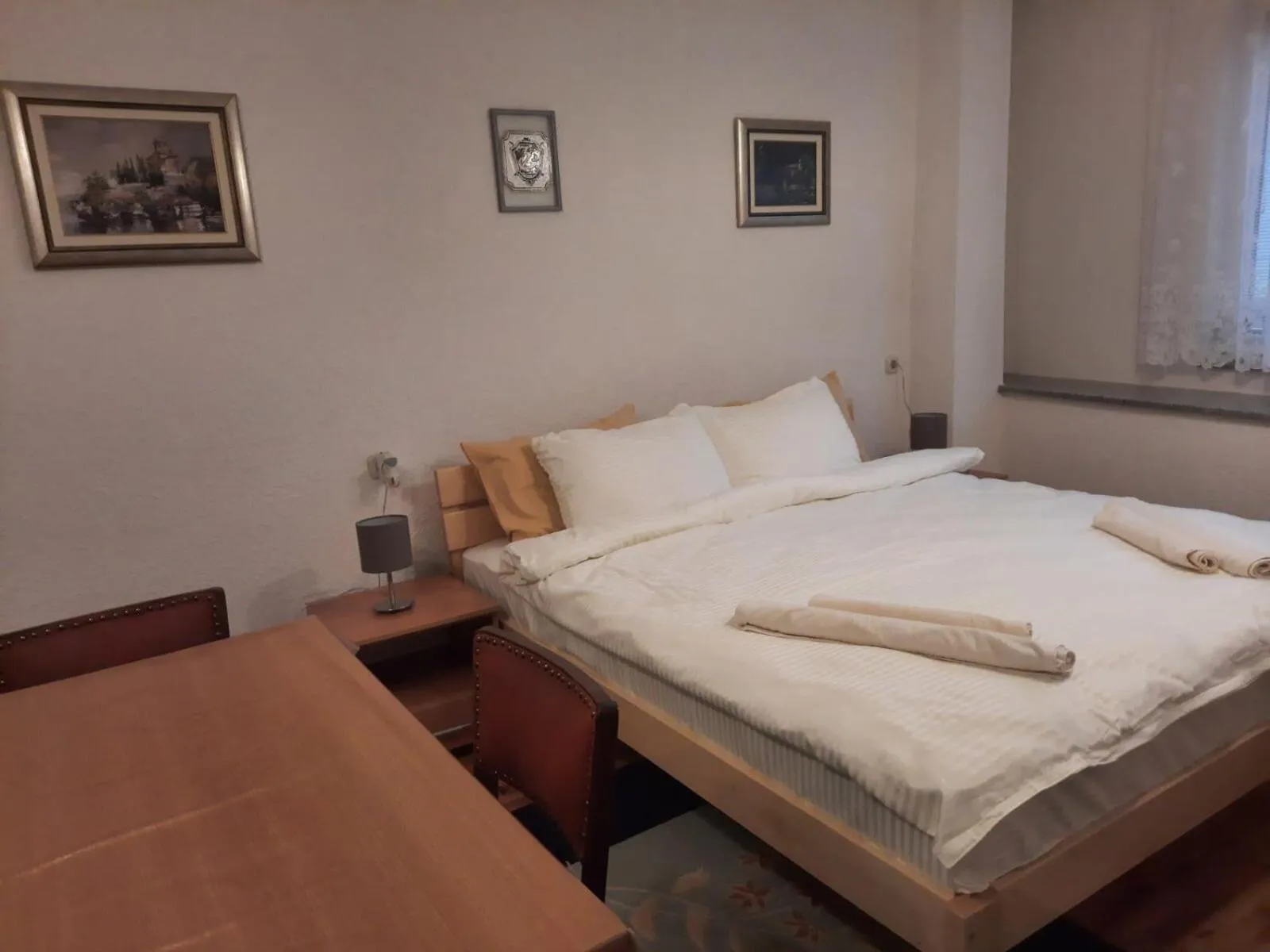 Bed in Bogdanoski Studios & Guest Rooms