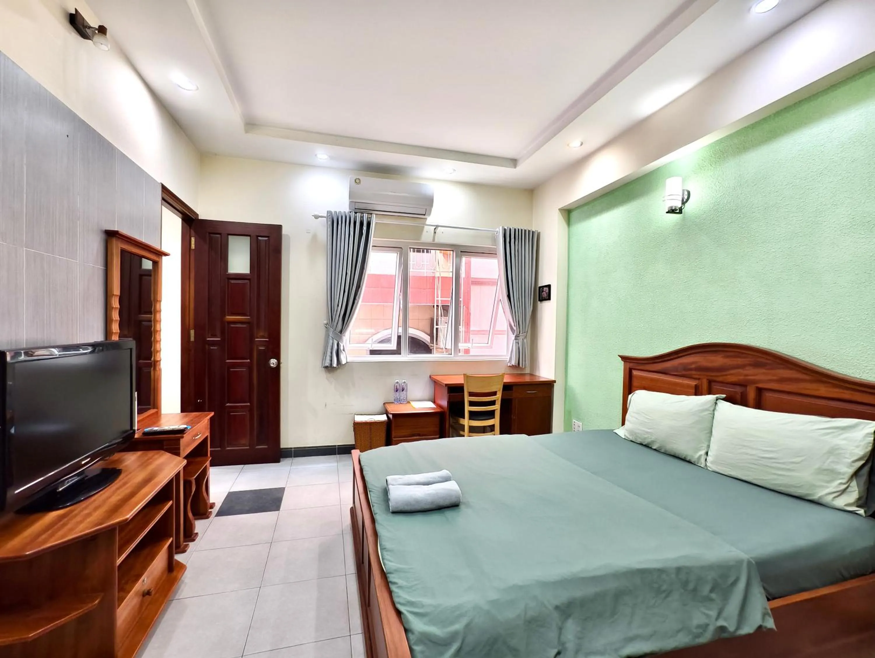 Bed in Sen Vivian Home