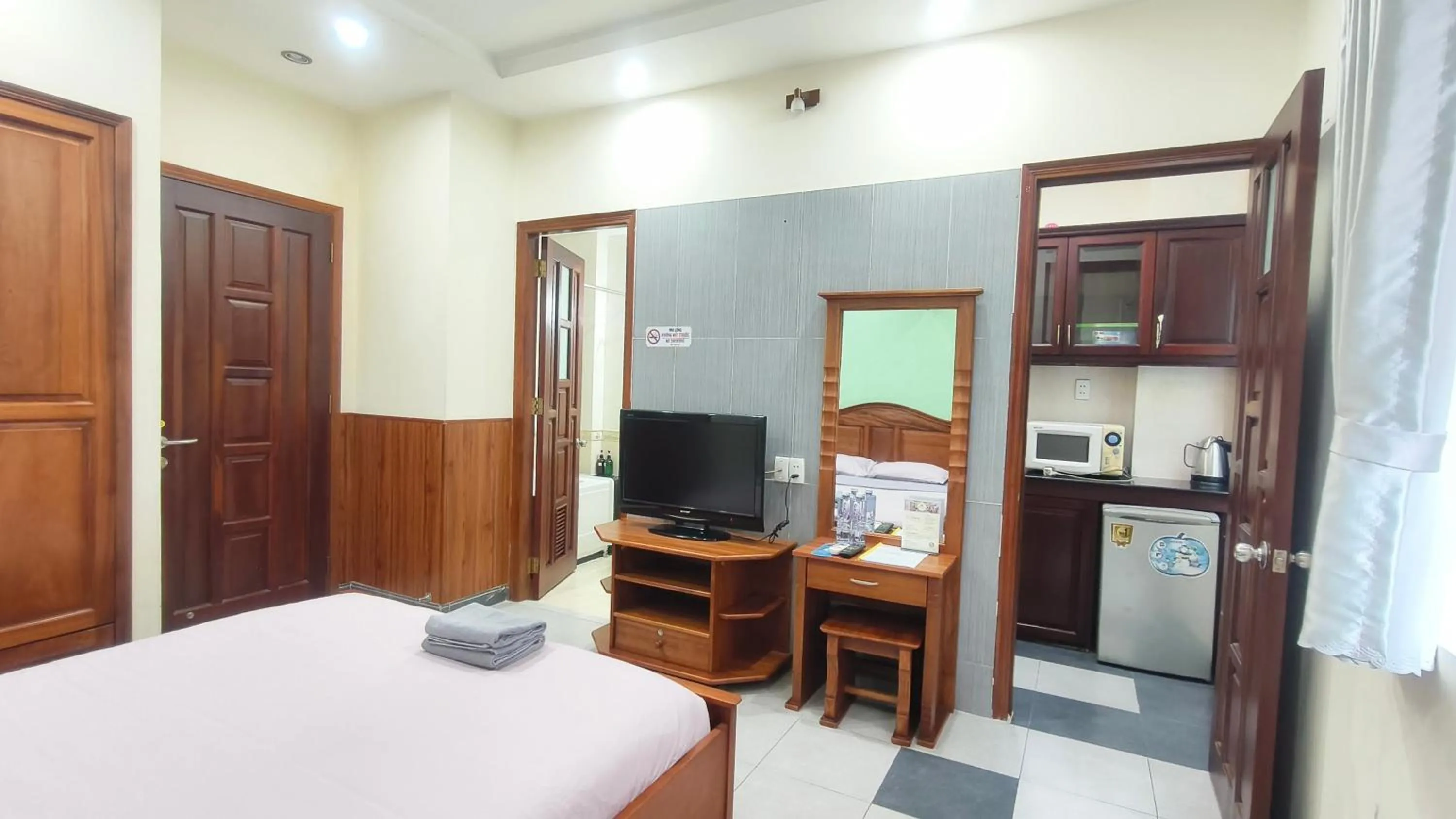 Bed in Sen Vivian Home