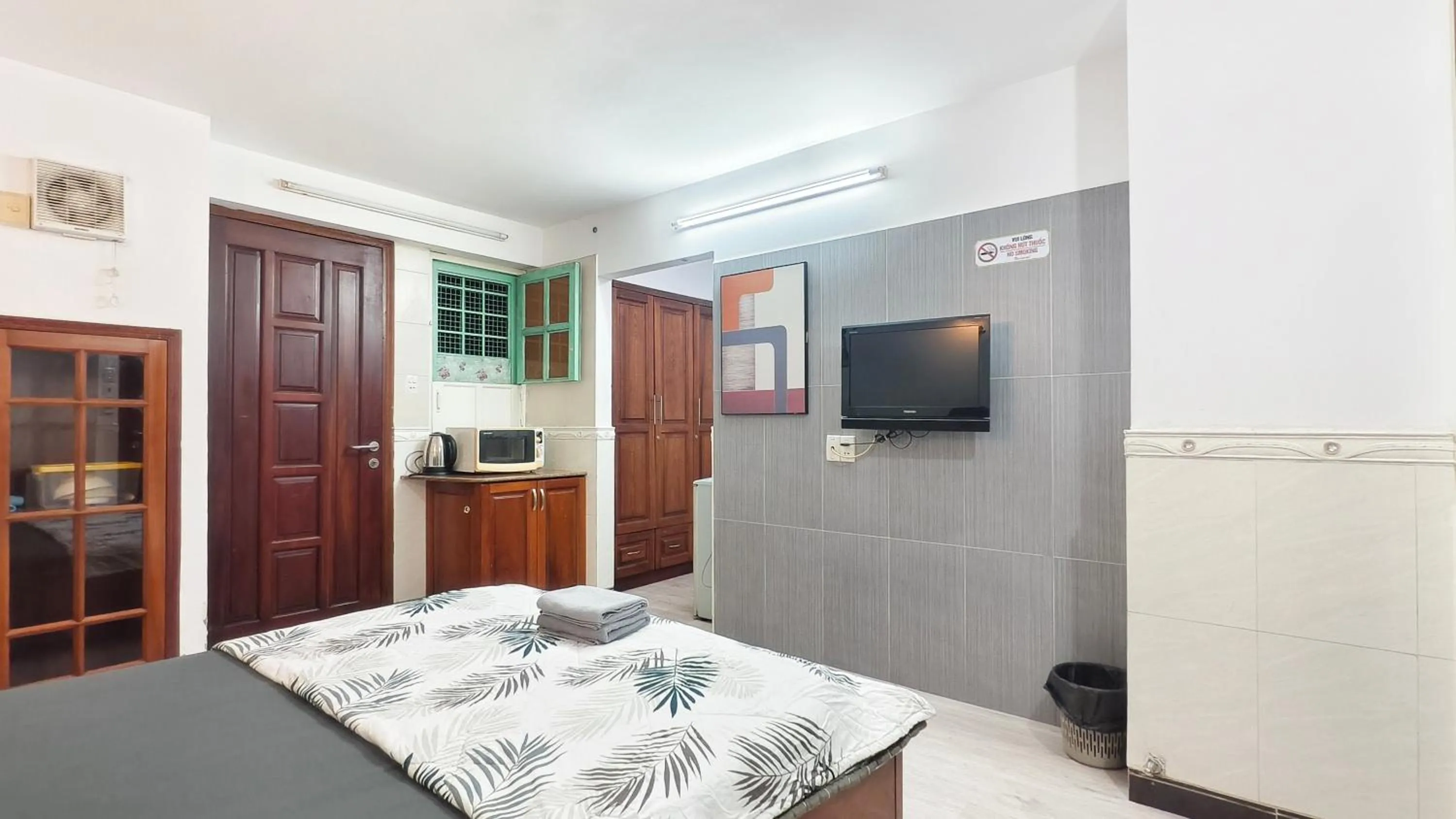 Bed in Sen Vivian Home