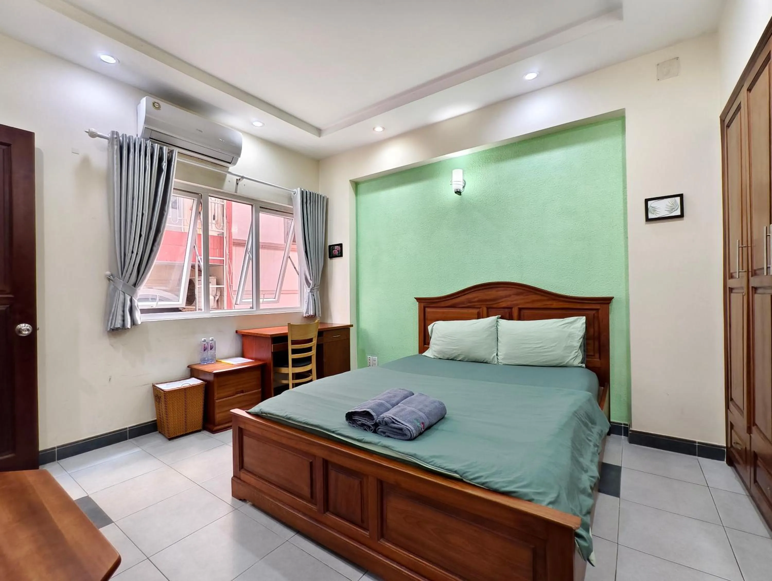 Bed in Sen Vivian Home