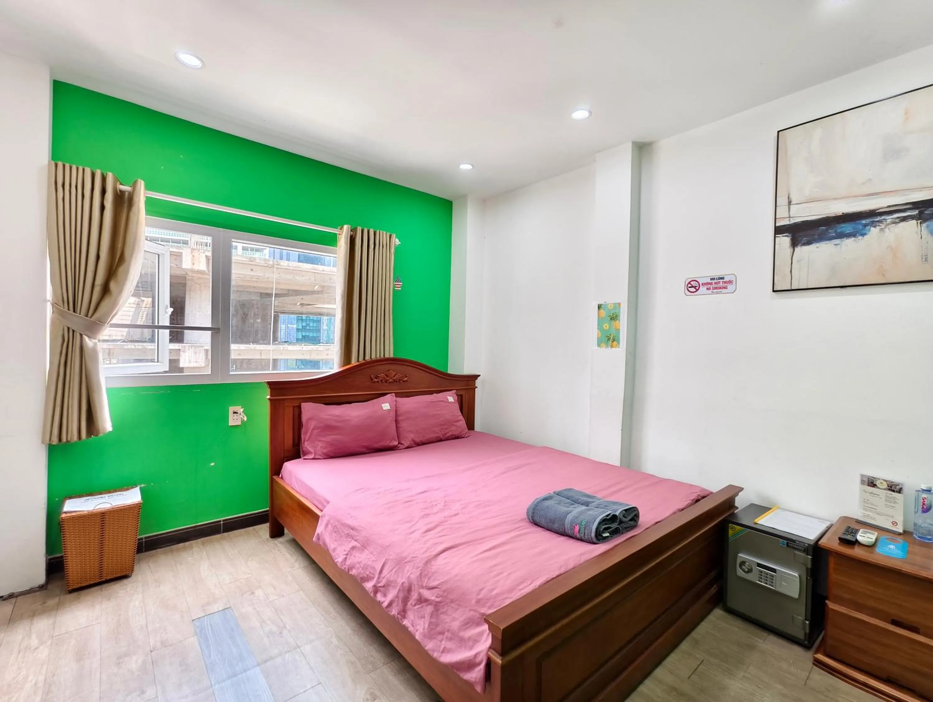 Bed in Sen Vivian Home