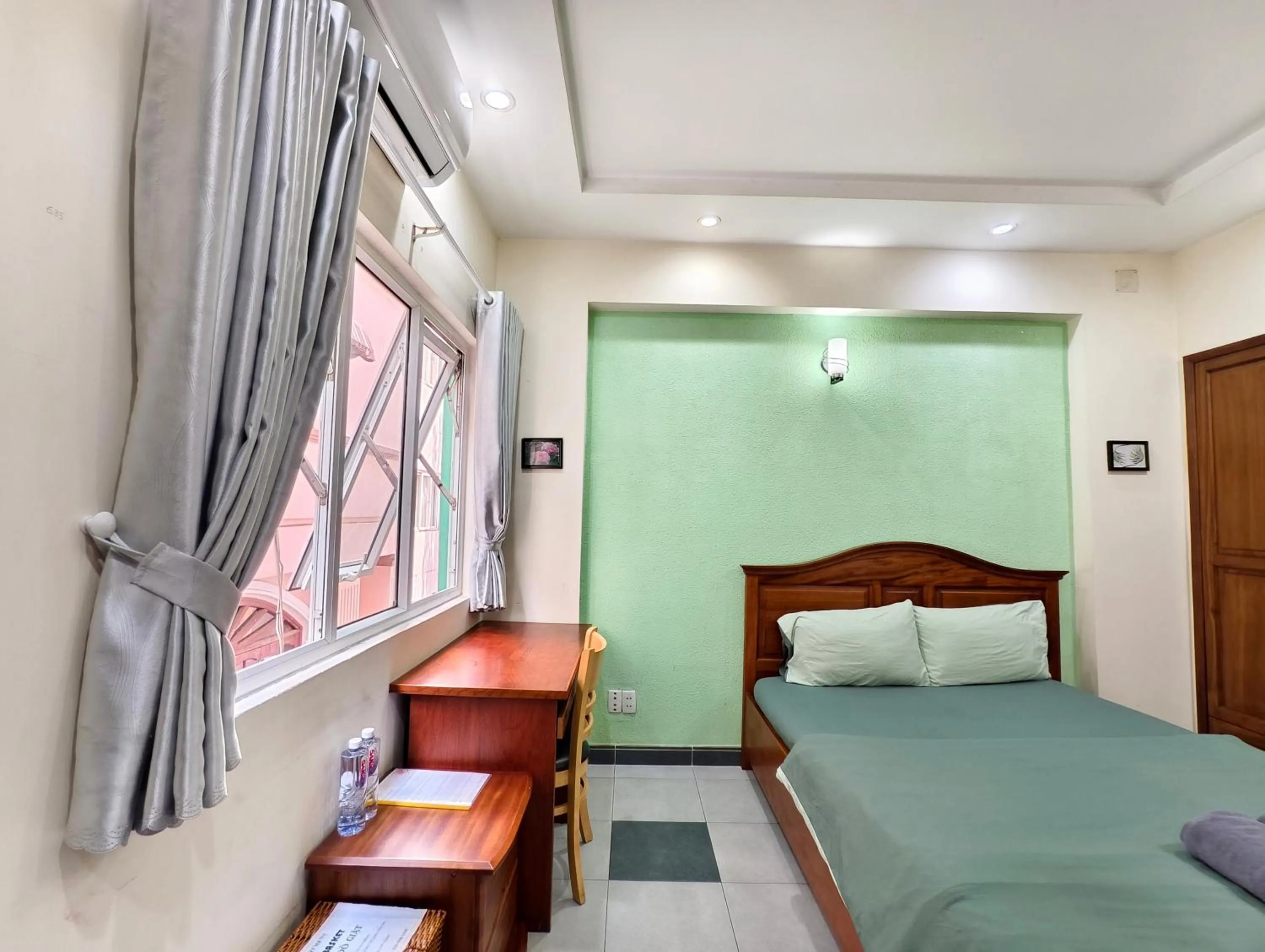 Bed in Sen Vivian Home