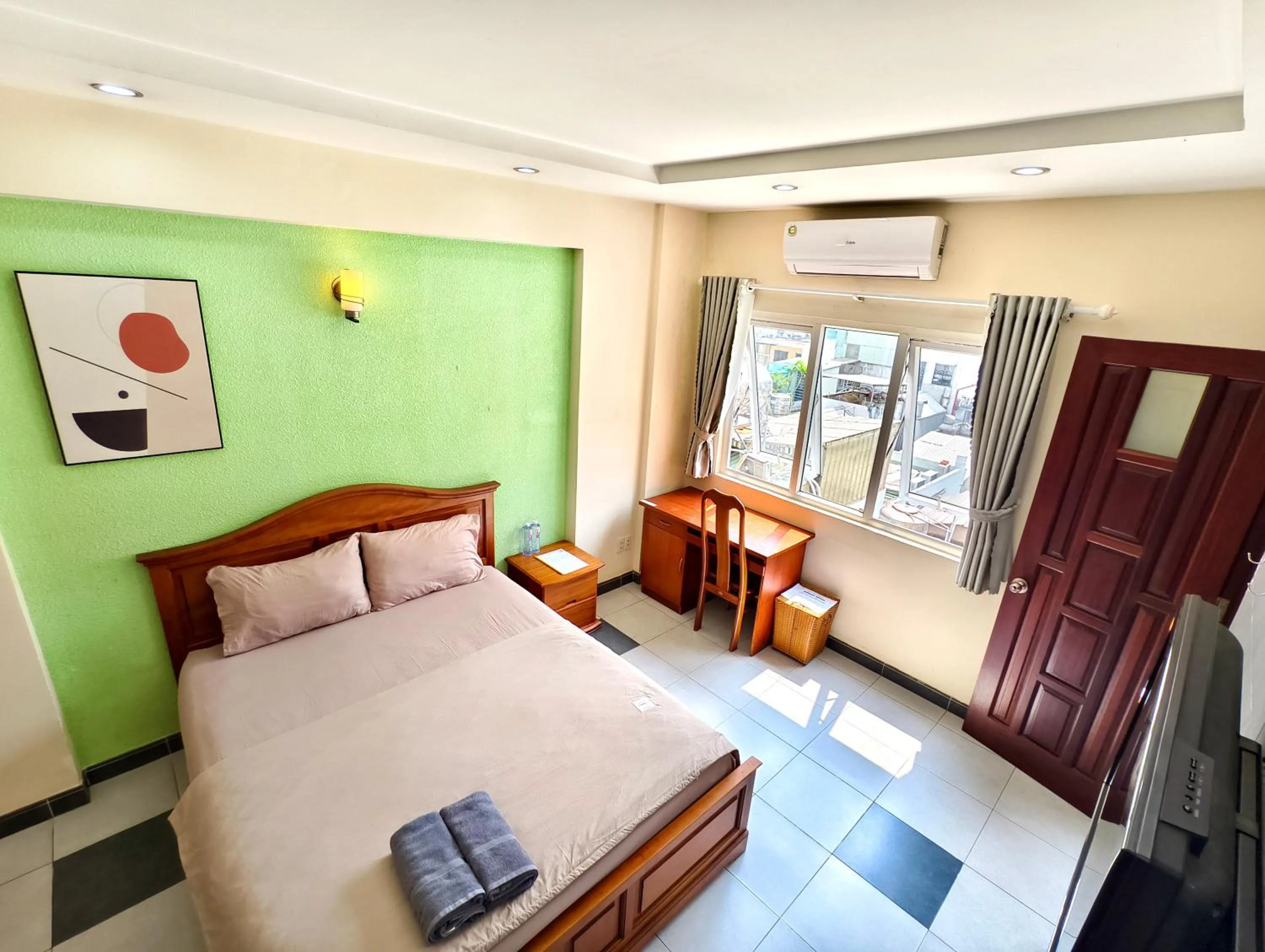 Bed in Sen Vivian Home