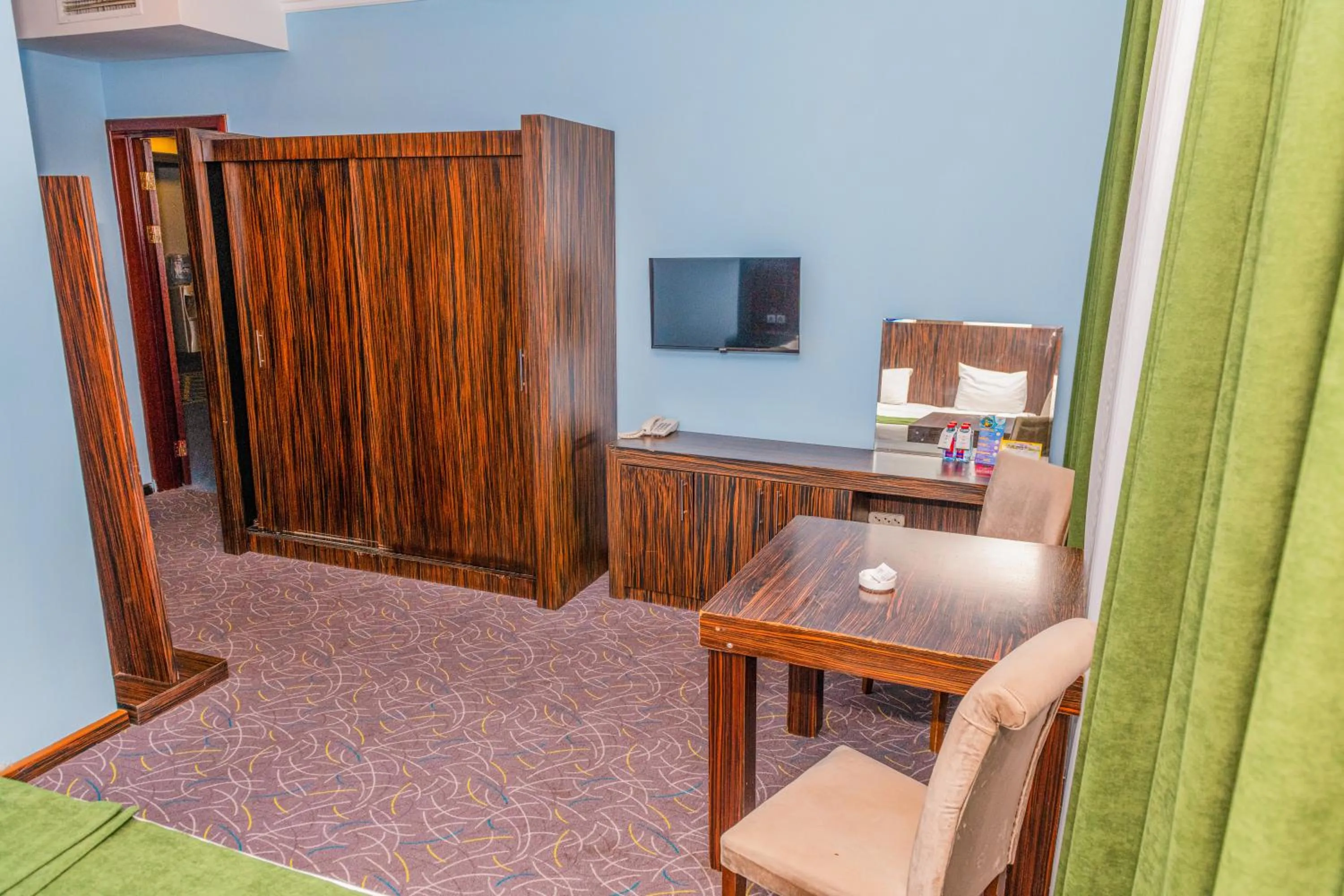 Photo of the whole room in Anatolia Hotel Baku