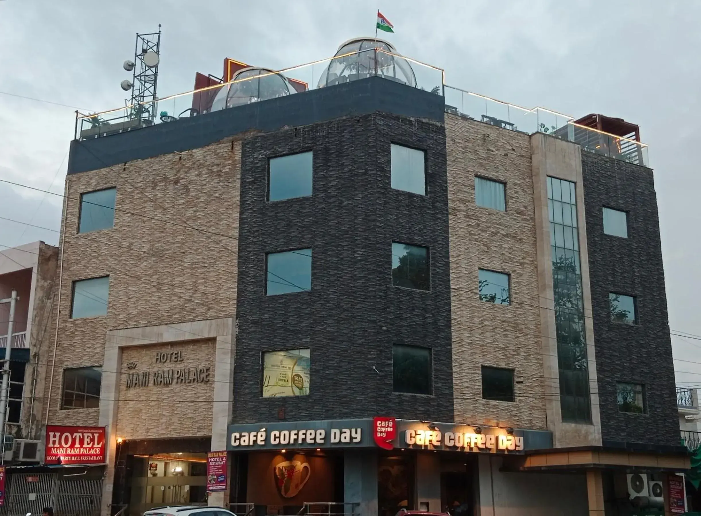 Mani Ram Palace Hotel & Restaurant Mani Ram Palace Hotel & Restaurant