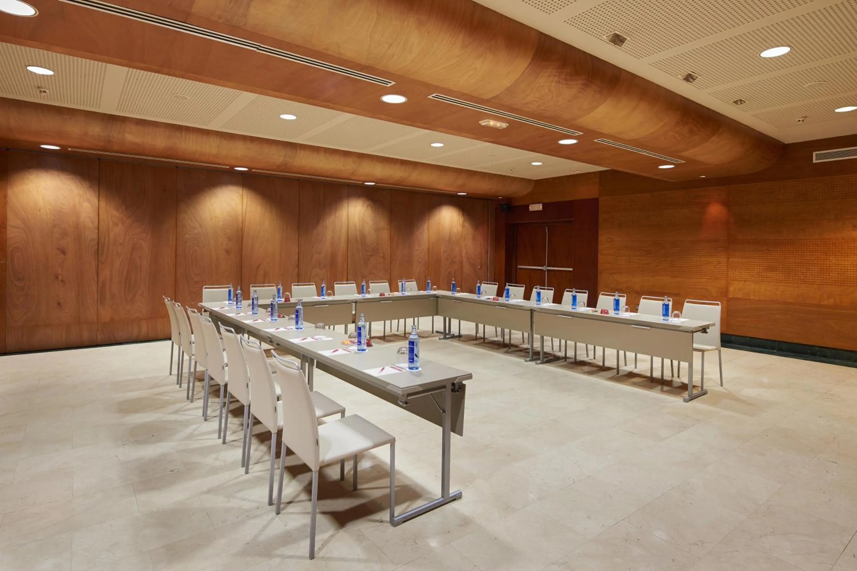 Meeting/conference room in Palacio de Aviles Affiliated By Melia
