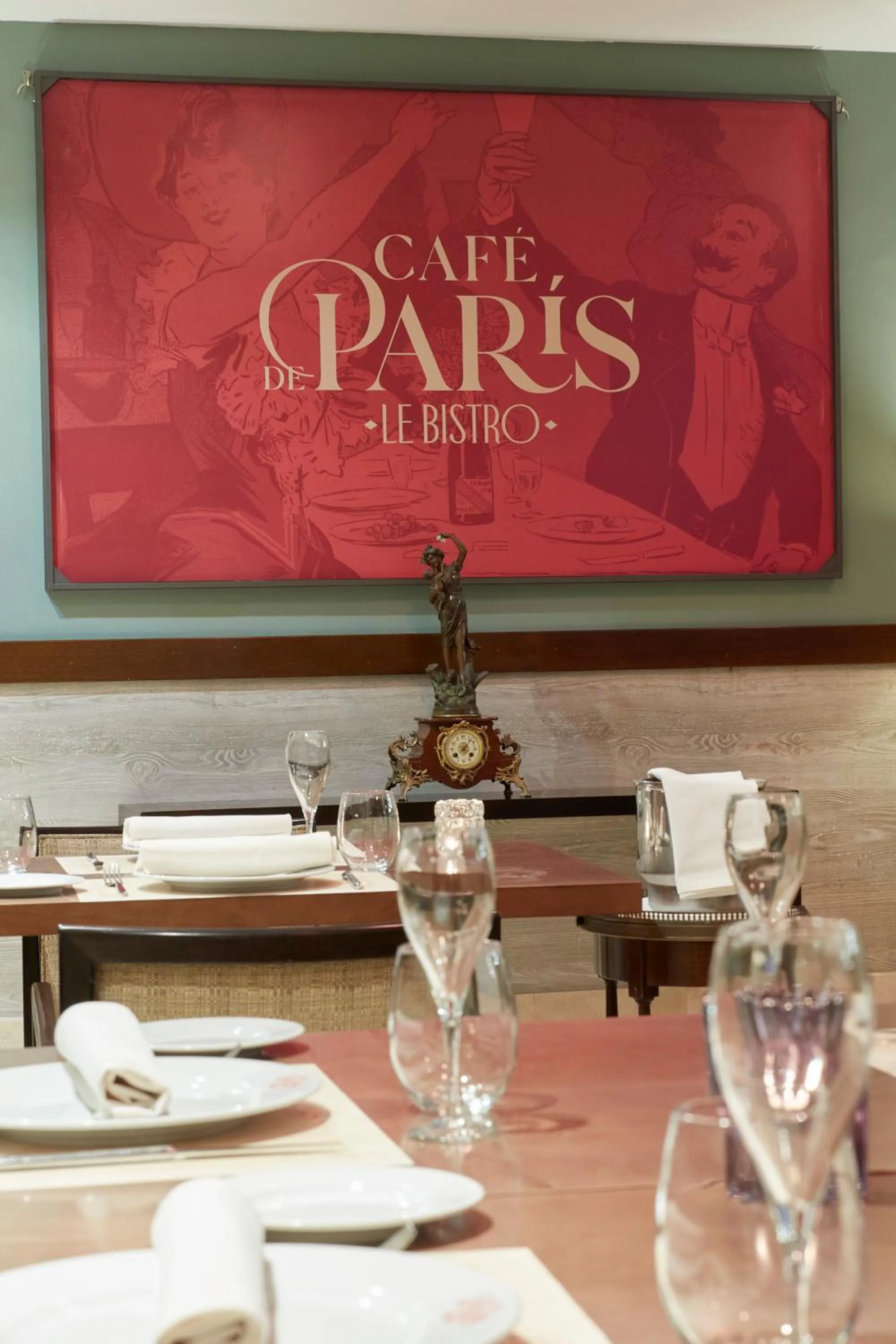 Restaurant/places to eat in Palacio de Aviles Affiliated By Melia