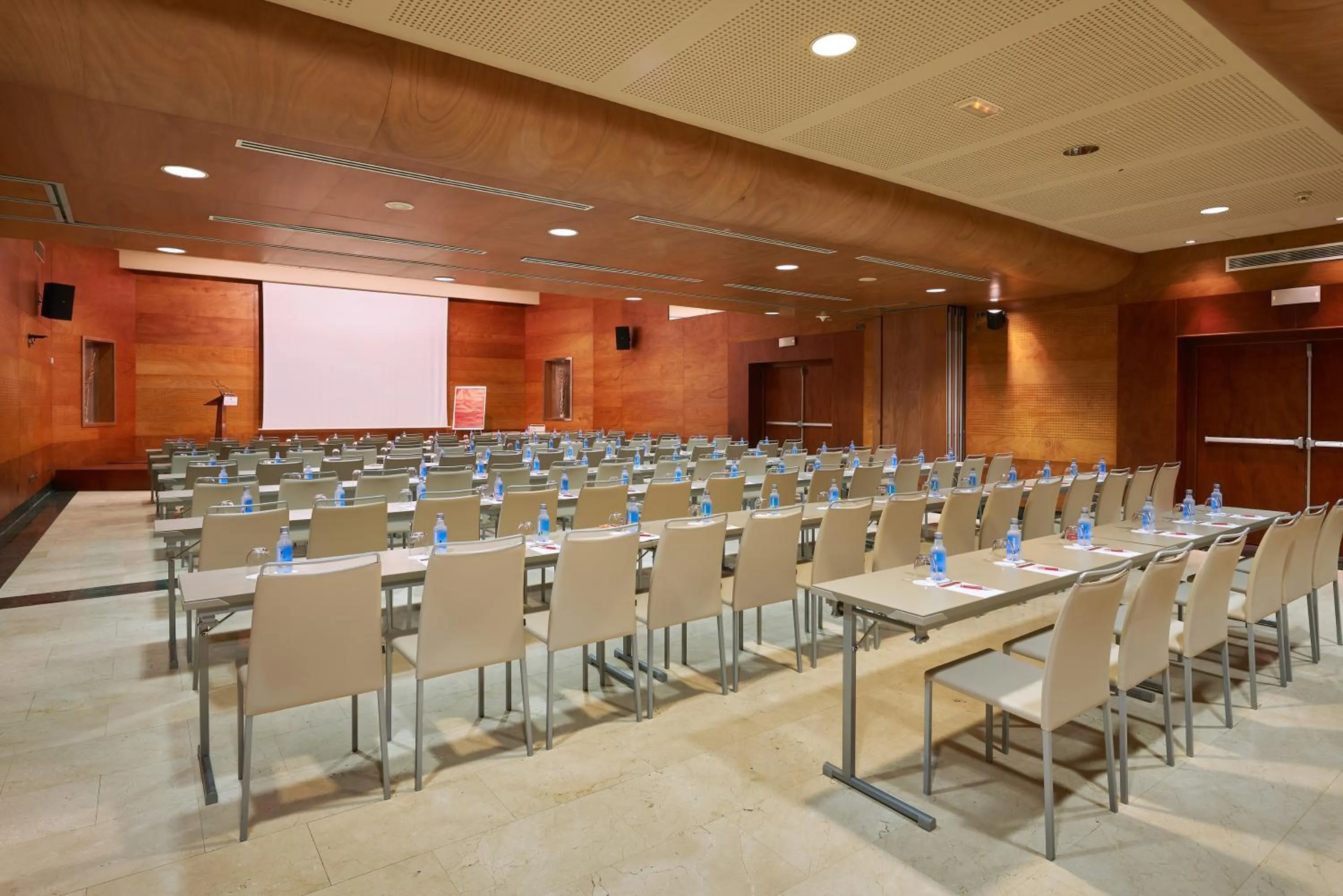 Meeting/conference room in Palacio de Aviles Affiliated By Melia