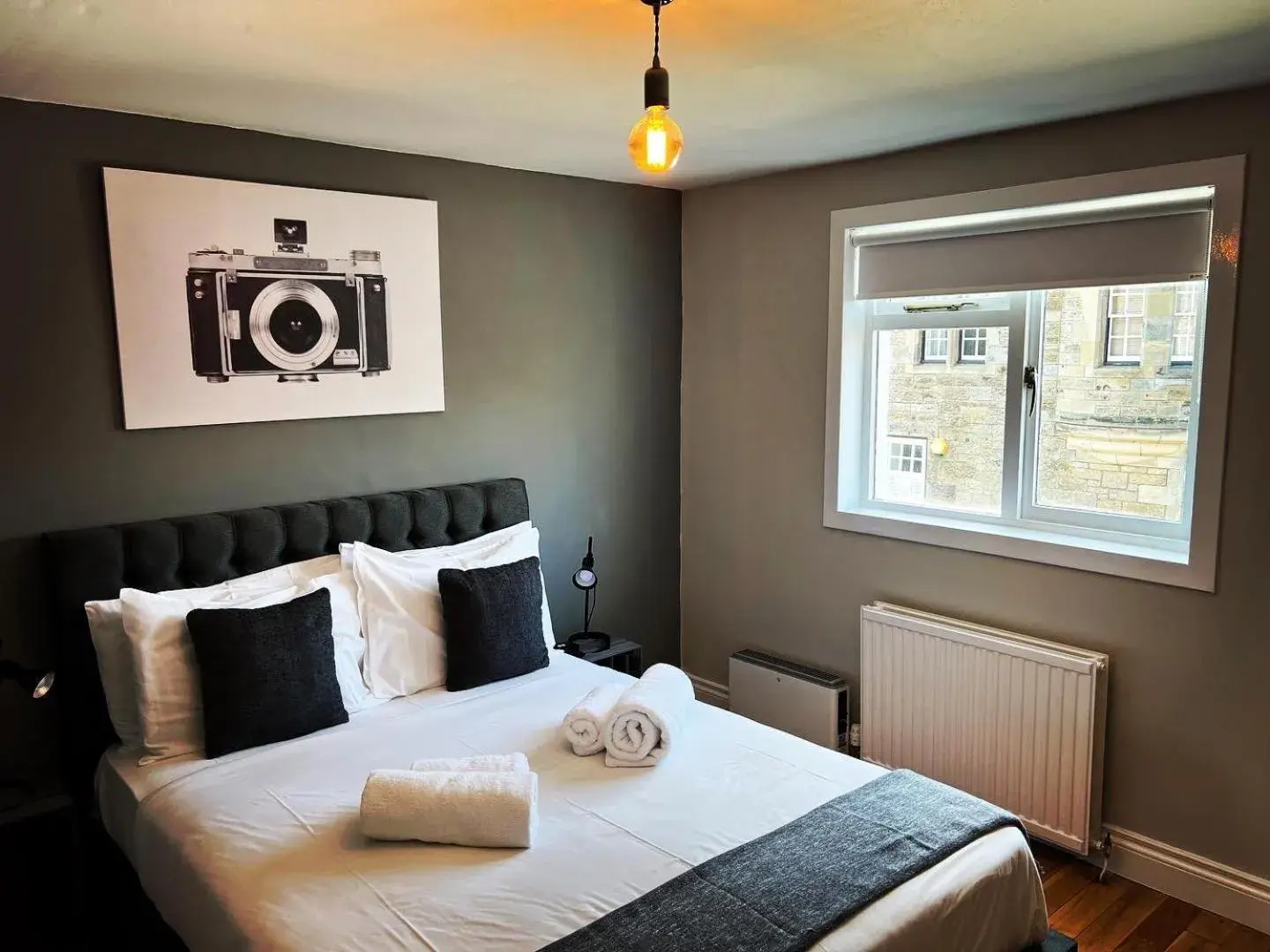 Bed in Laurel Bank Hotel Bed in Laurel Bank Hotel