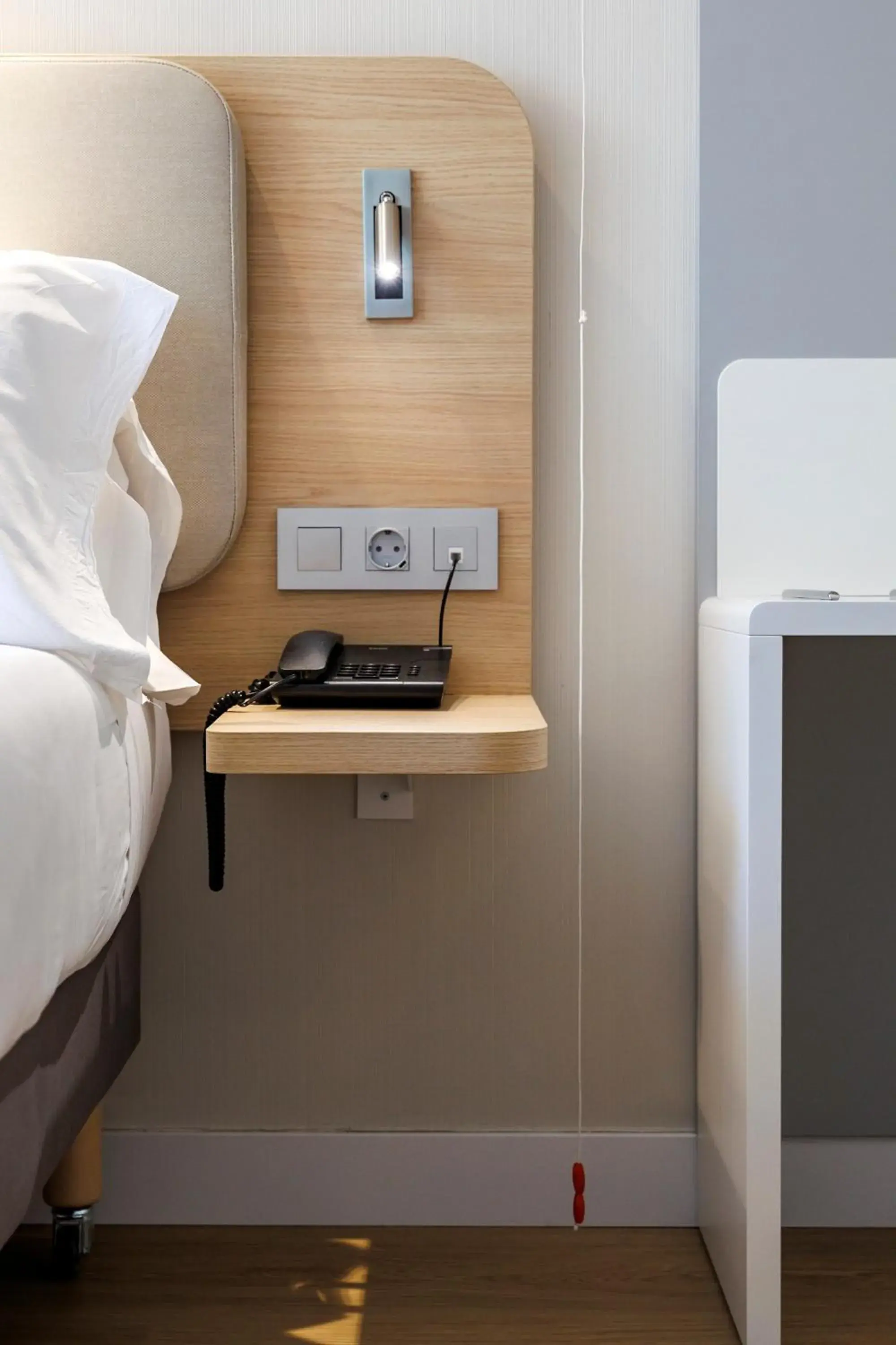 furniture, Bed in Holiday Inn Express Logroño Rioja by IHG furniture, Bed in Holiday Inn Express Logroño Rioja by IHG
