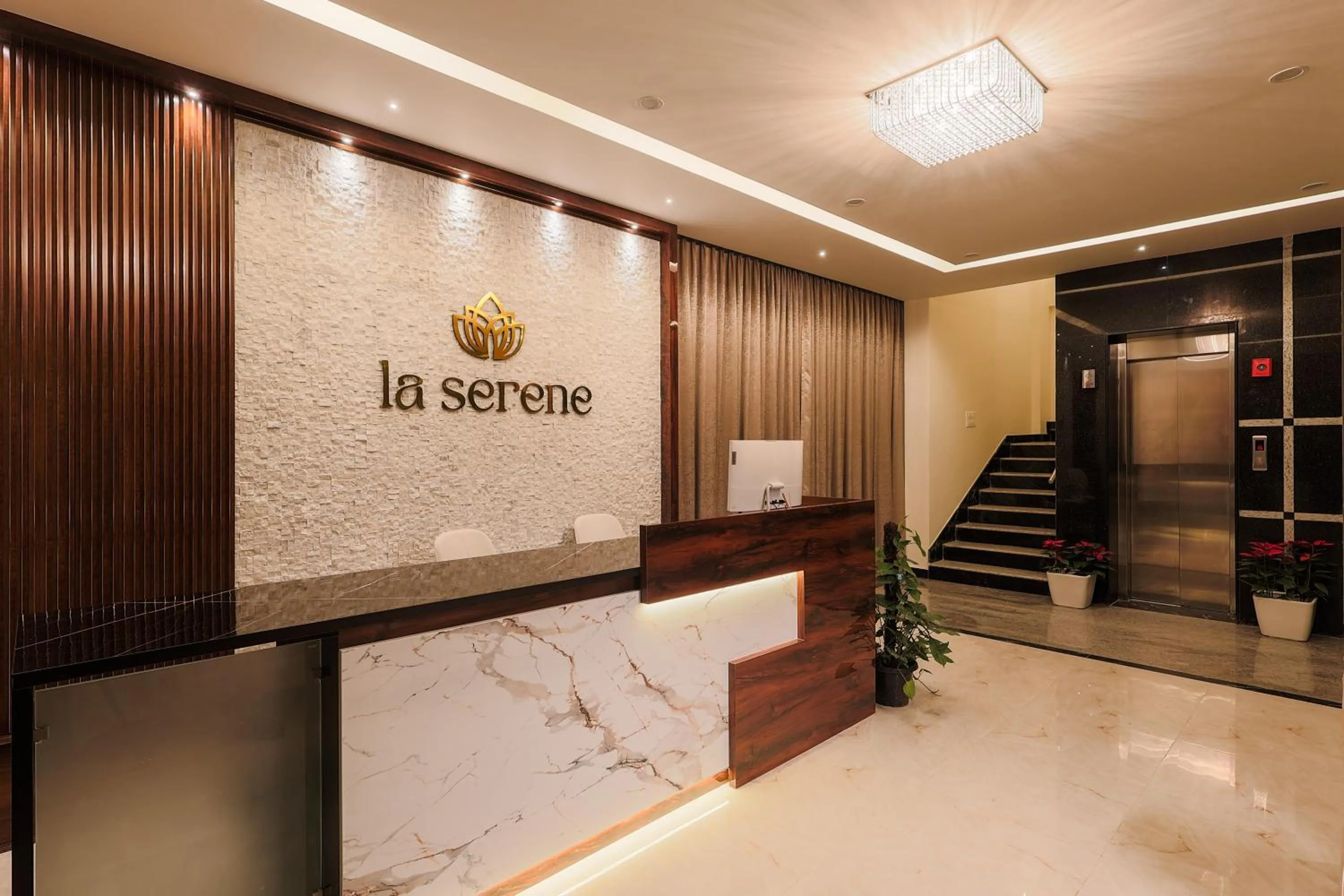 Lobby or reception in La Serene Boutique Hotel - Manyata Tech Park