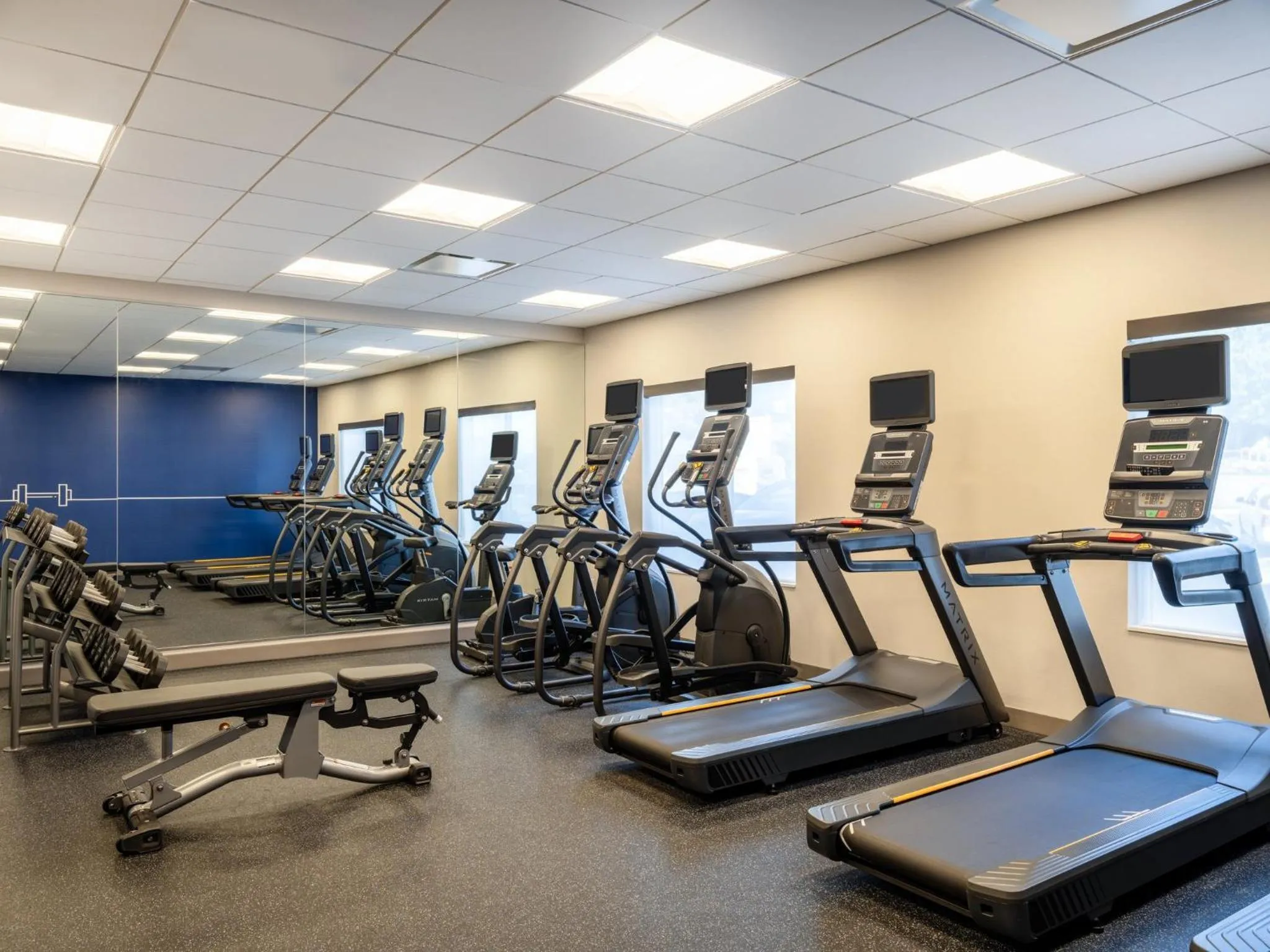 Fitness centre/facilities in Holiday Inn Express & Suites - Meridian - Boise West by IHG