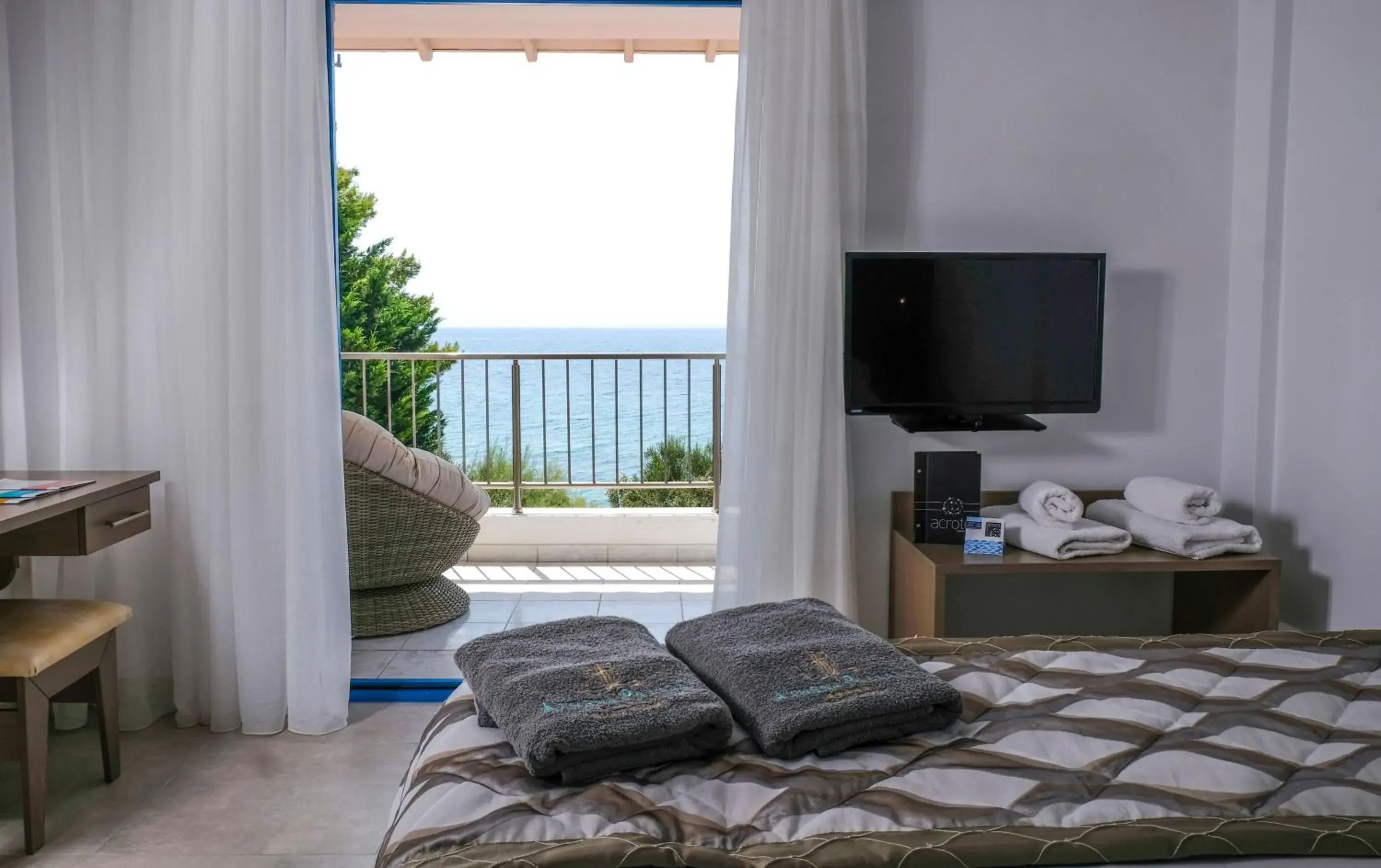 Apartment - Split Level in Acrotel Athena Villa Apartment - Split Level in Acrotel Athena Villa
