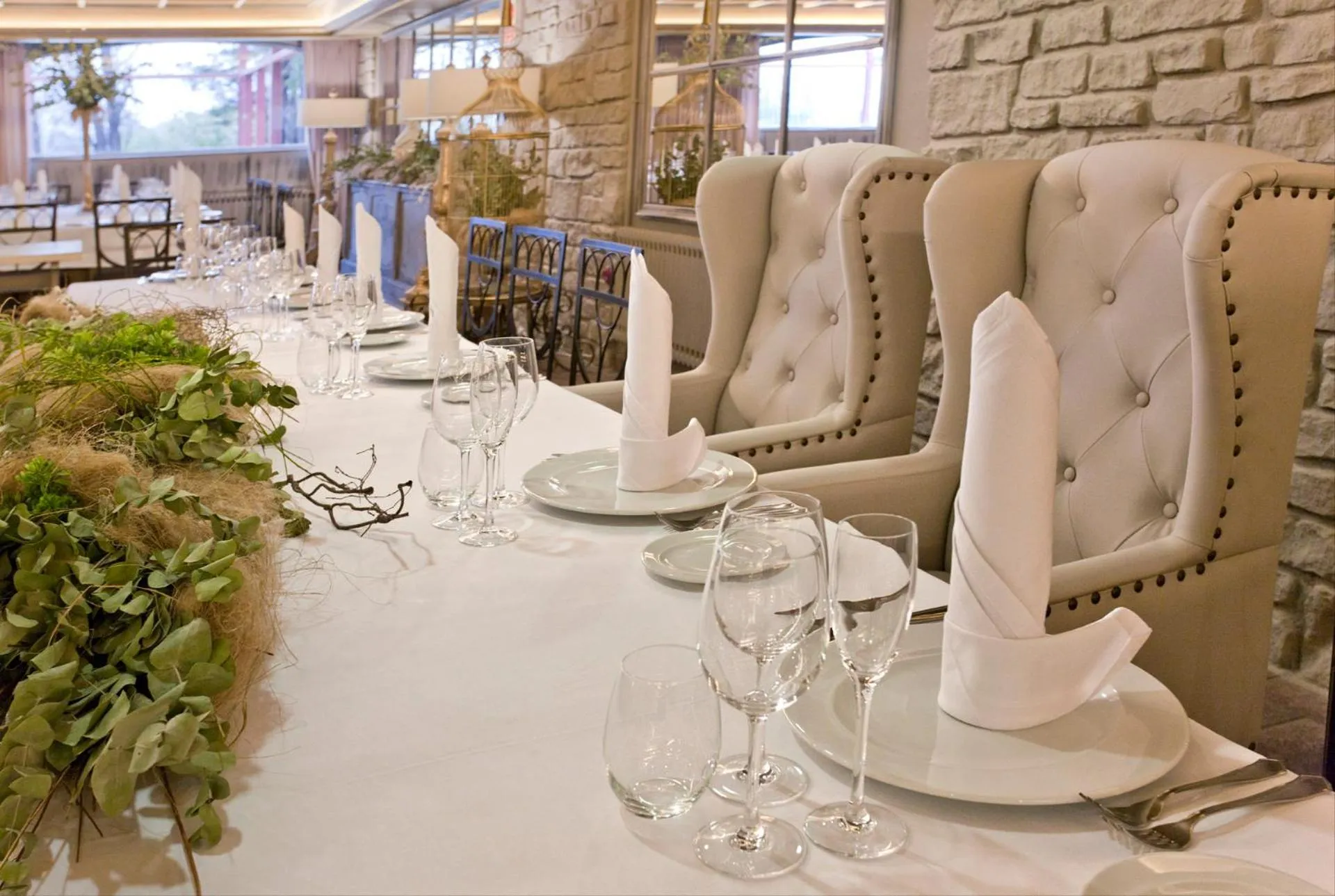 Restaurant/places to eat in Hotel Luze El Toro